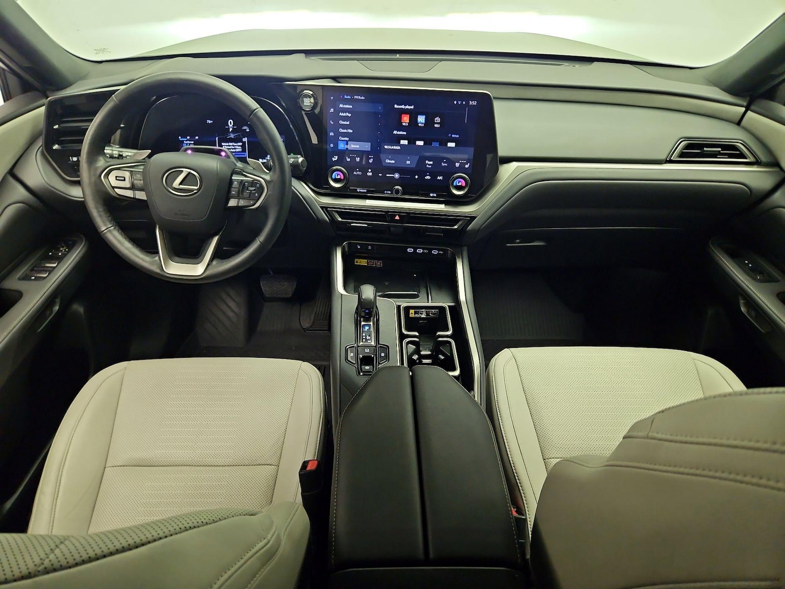 2024 Lexus TX 350 - Photo 10