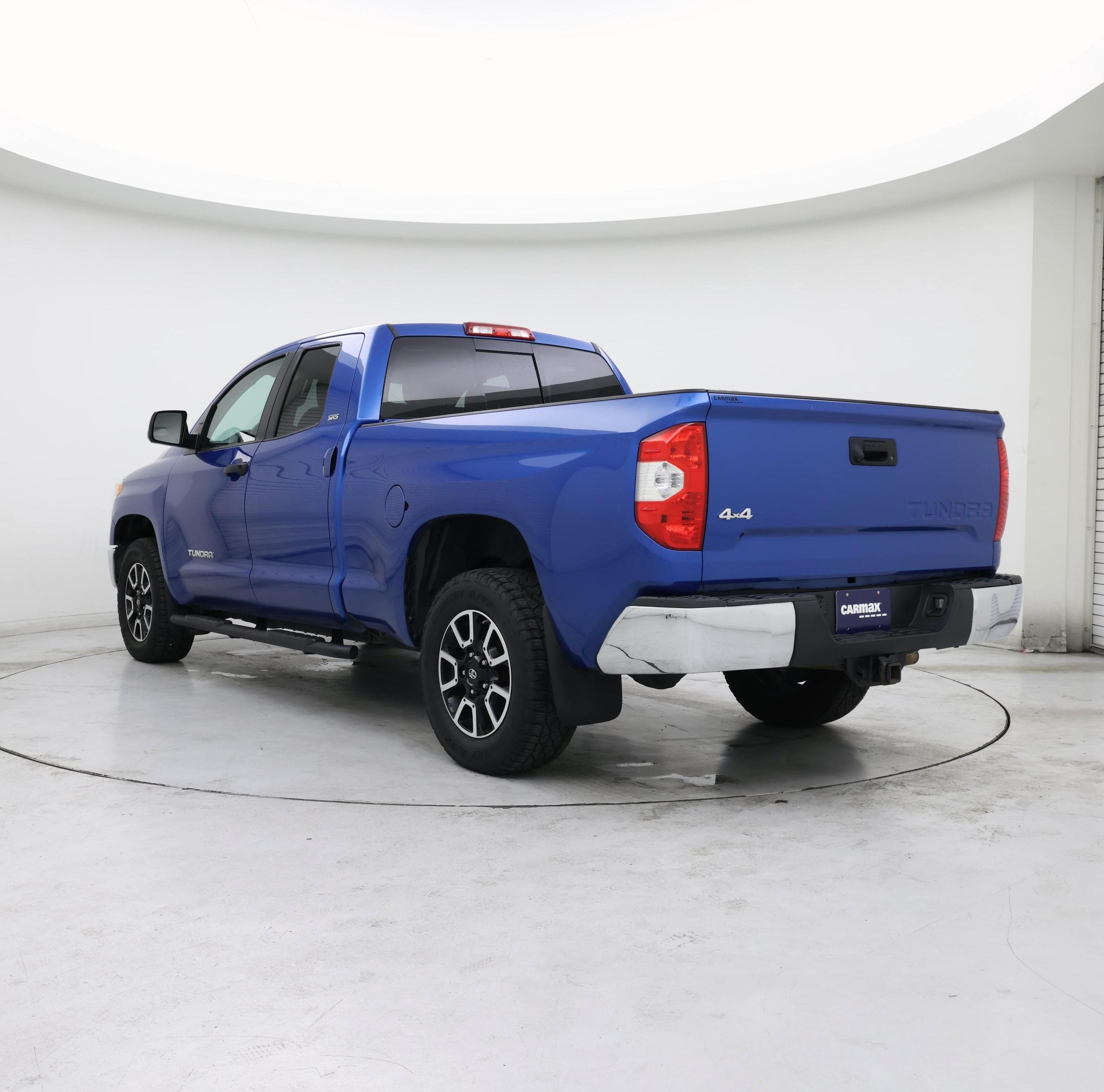 Thumbnail: 2017 Toyota Tundra - 2
