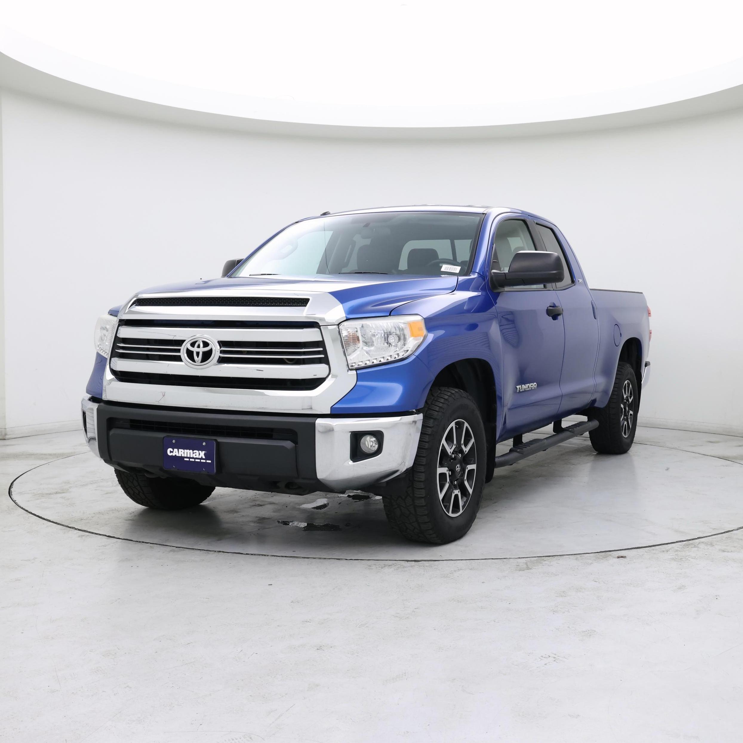 Thumbnail: 2017 Toyota Tundra - 4