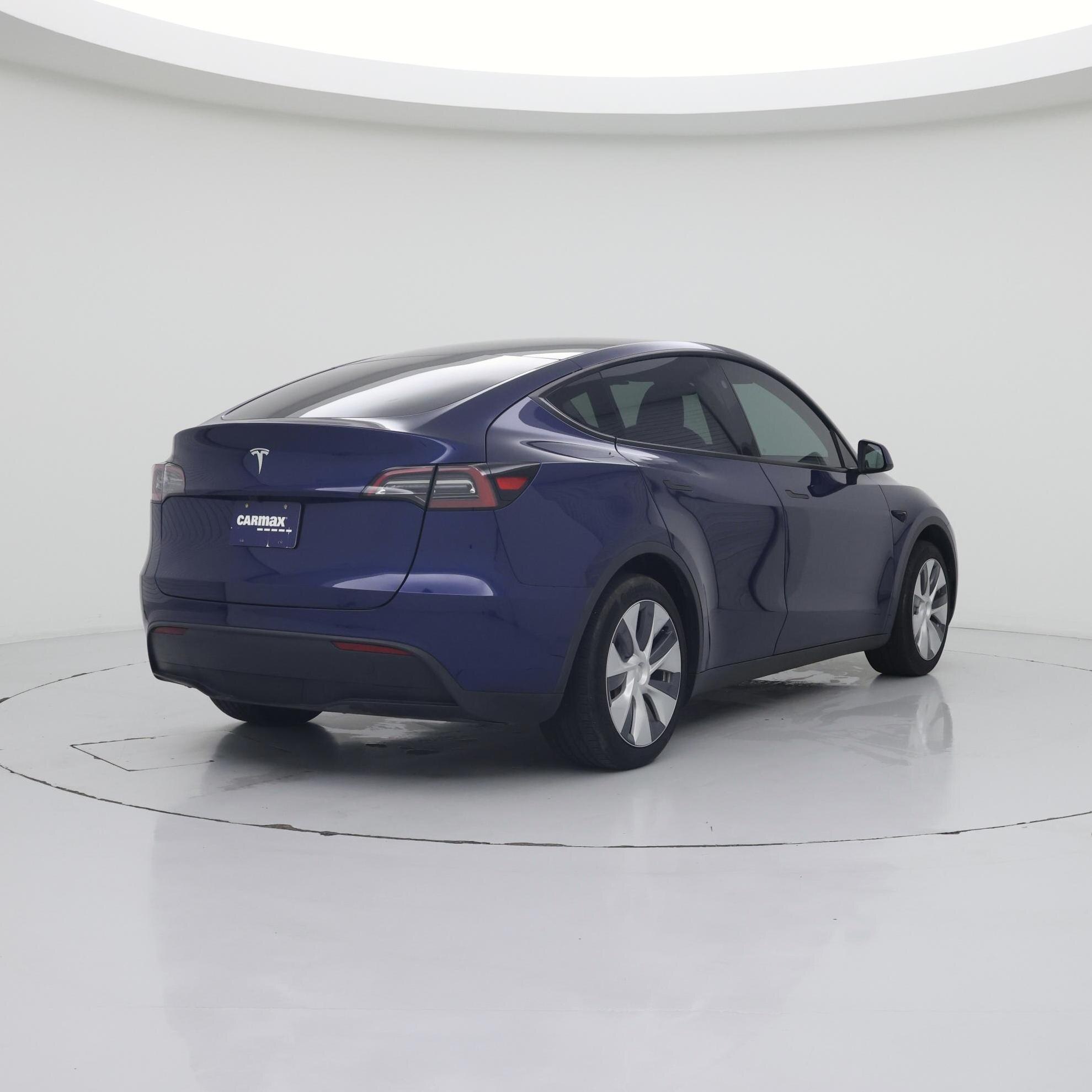 Thumbnail: 2024 Tesla Model Y - 8