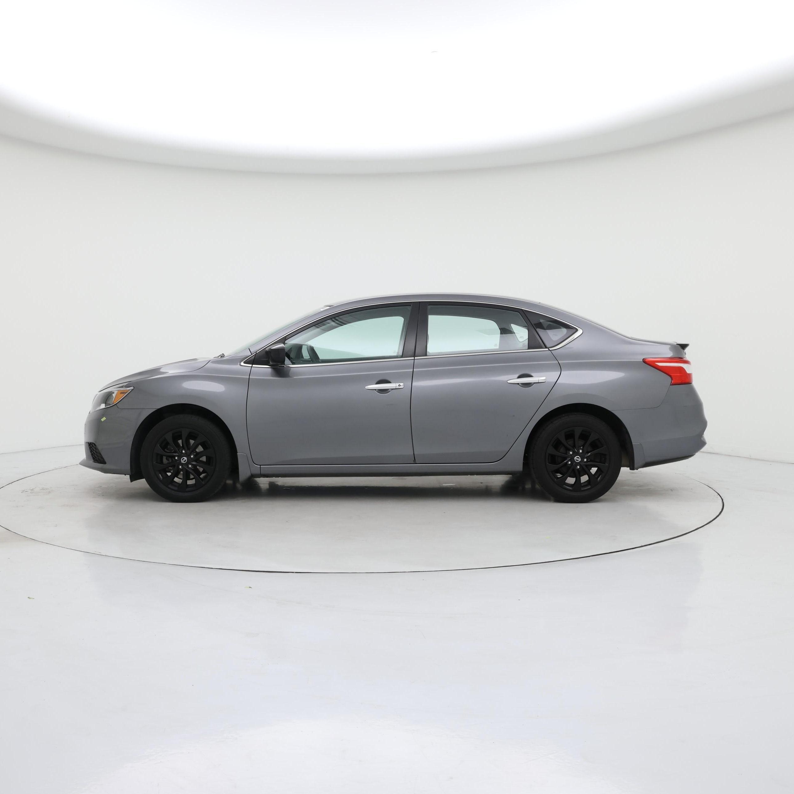 Thumbnail: 2018 Nissan Sentra - 3