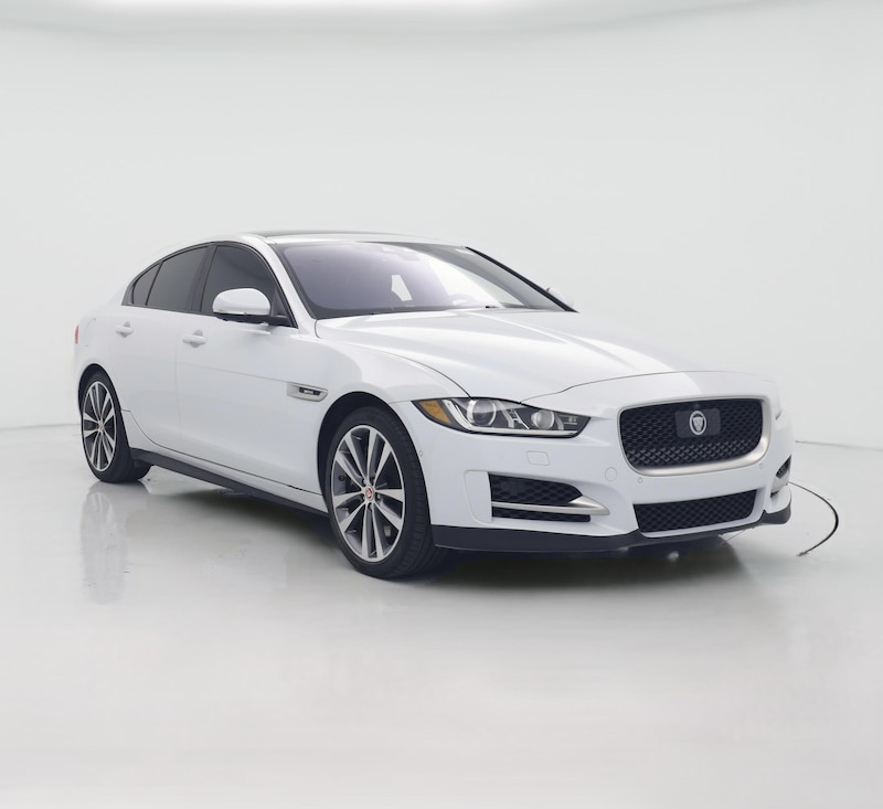 2017 Jaguar XE R-Sport