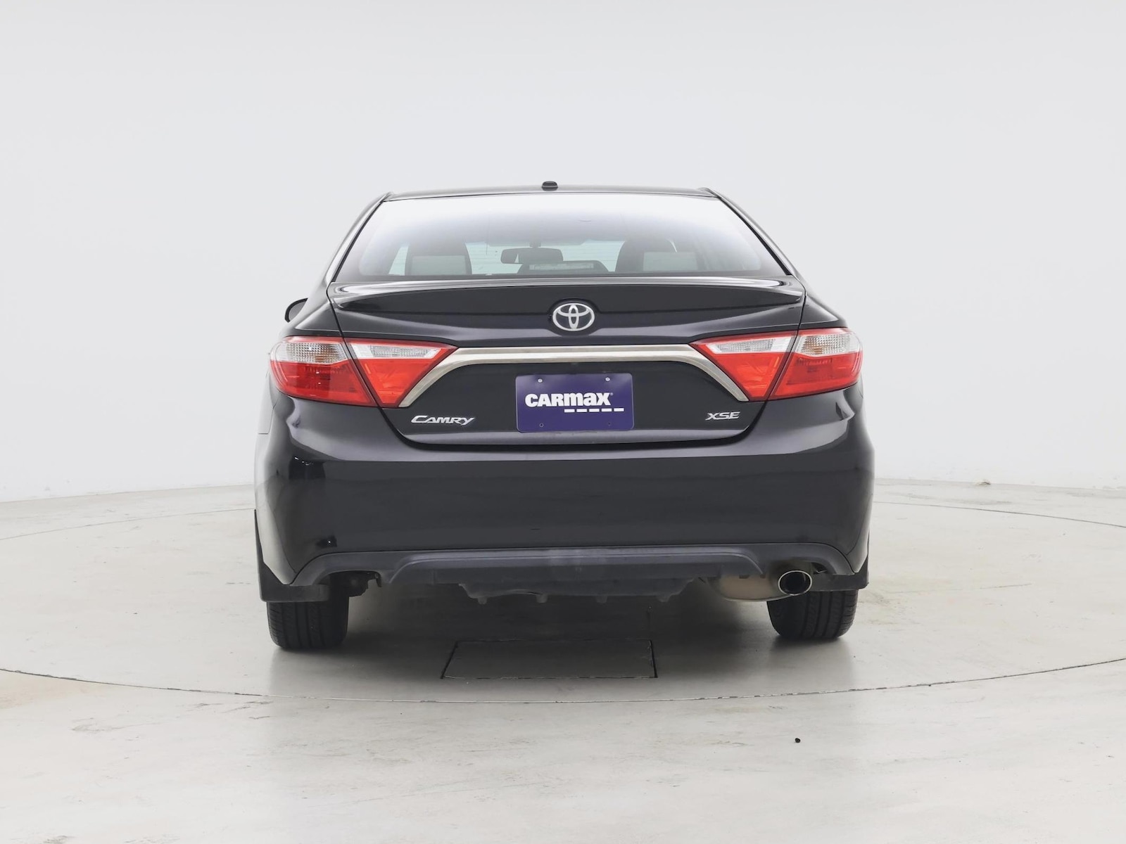 2016 Toyota Camry XSE - Photo 7