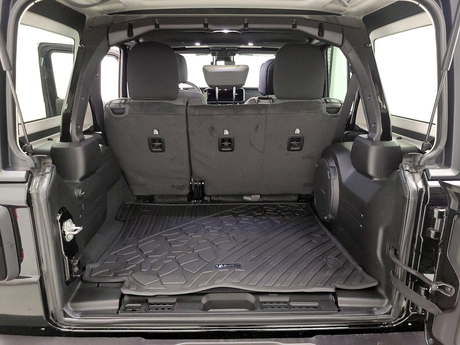 2024 Jeep Wrangler 4-Door Rubicon - Photo 22