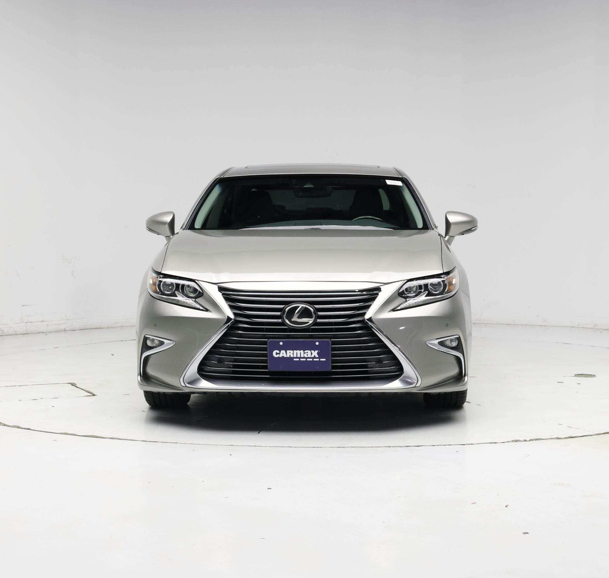 Thumbnail: 2018 Lexus ES - 5