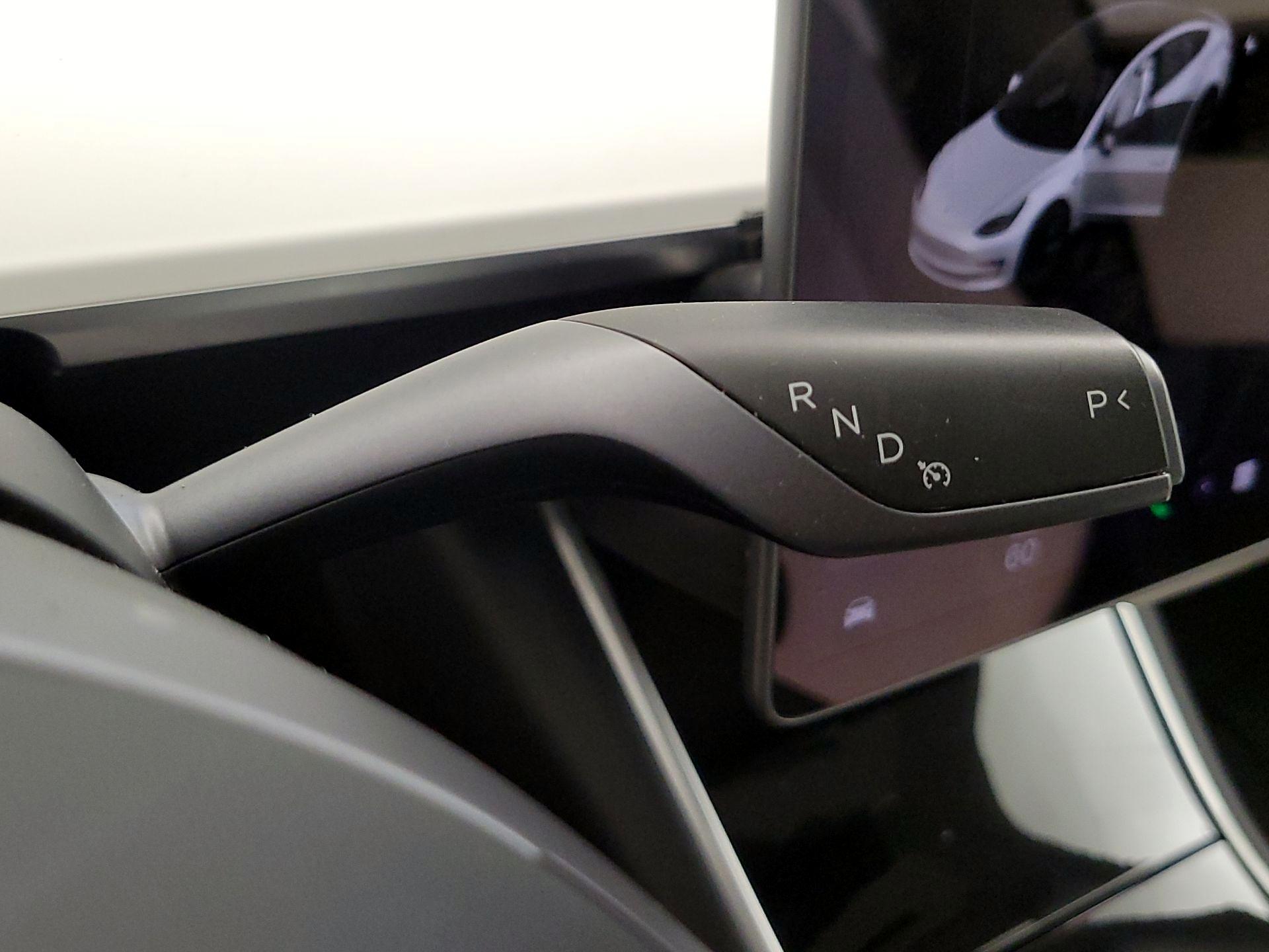 Thumbnail: 2020 Tesla Model 3 - 17