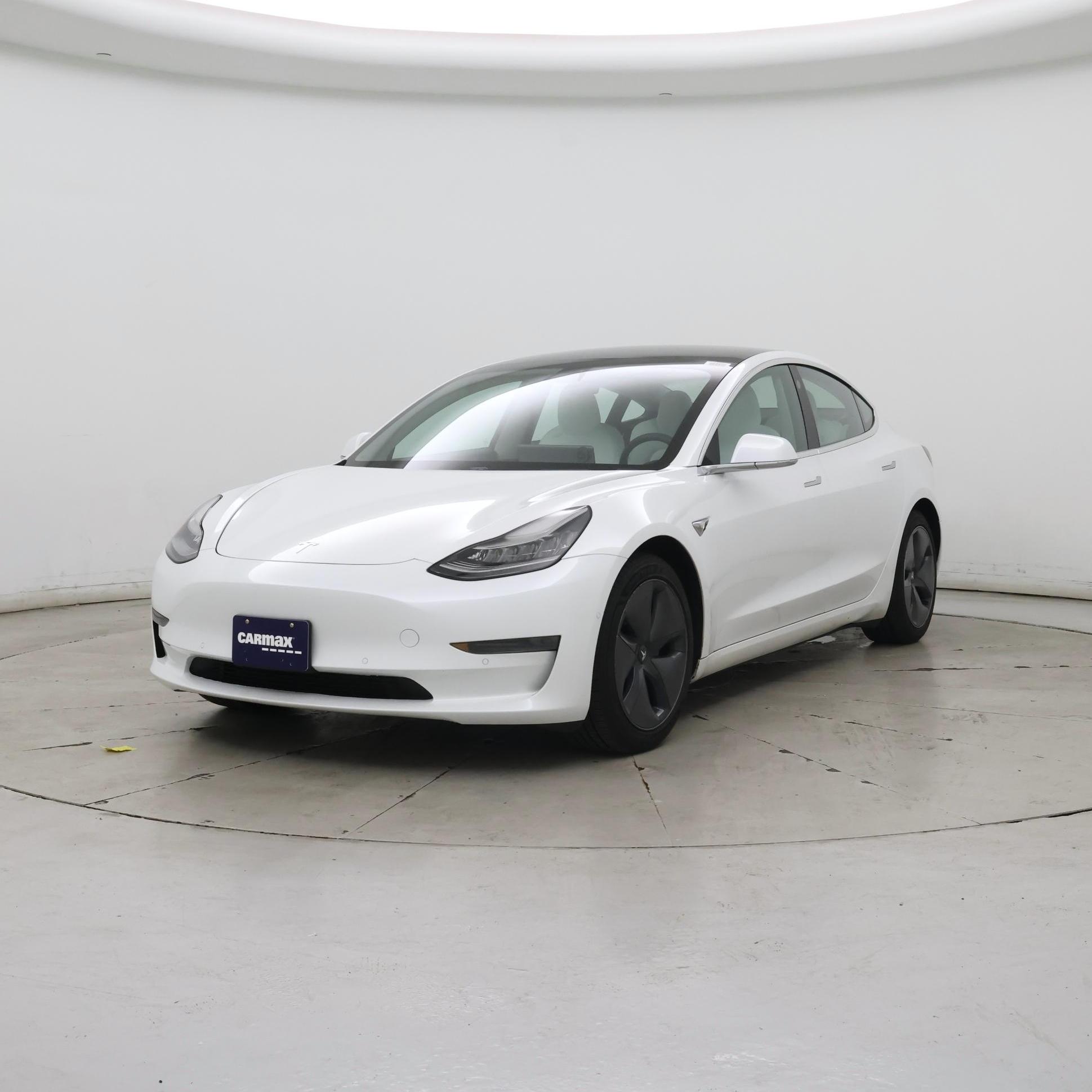 Thumbnail: 2020 Tesla Model 3 - 4