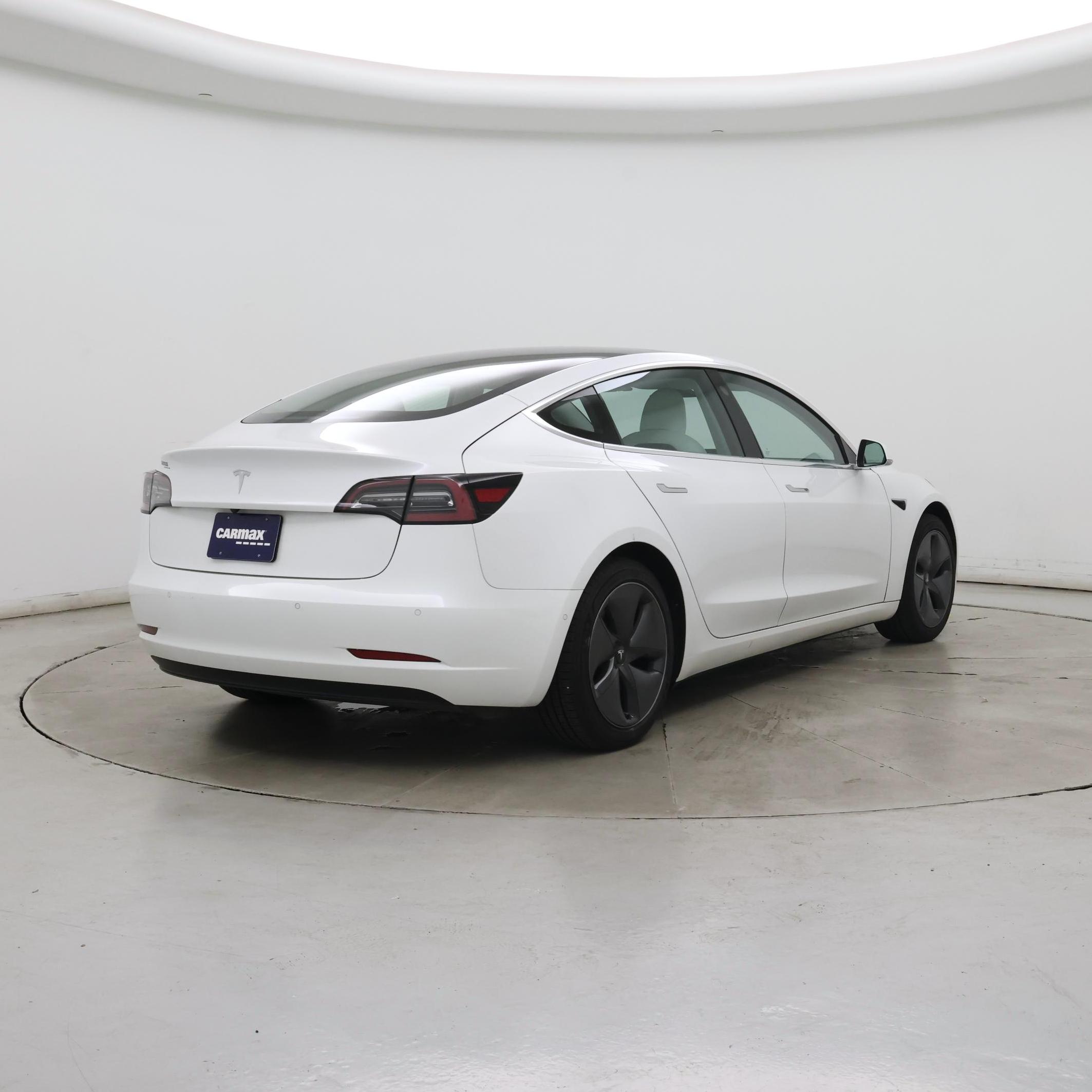 Thumbnail: 2020 Tesla Model 3 - 8