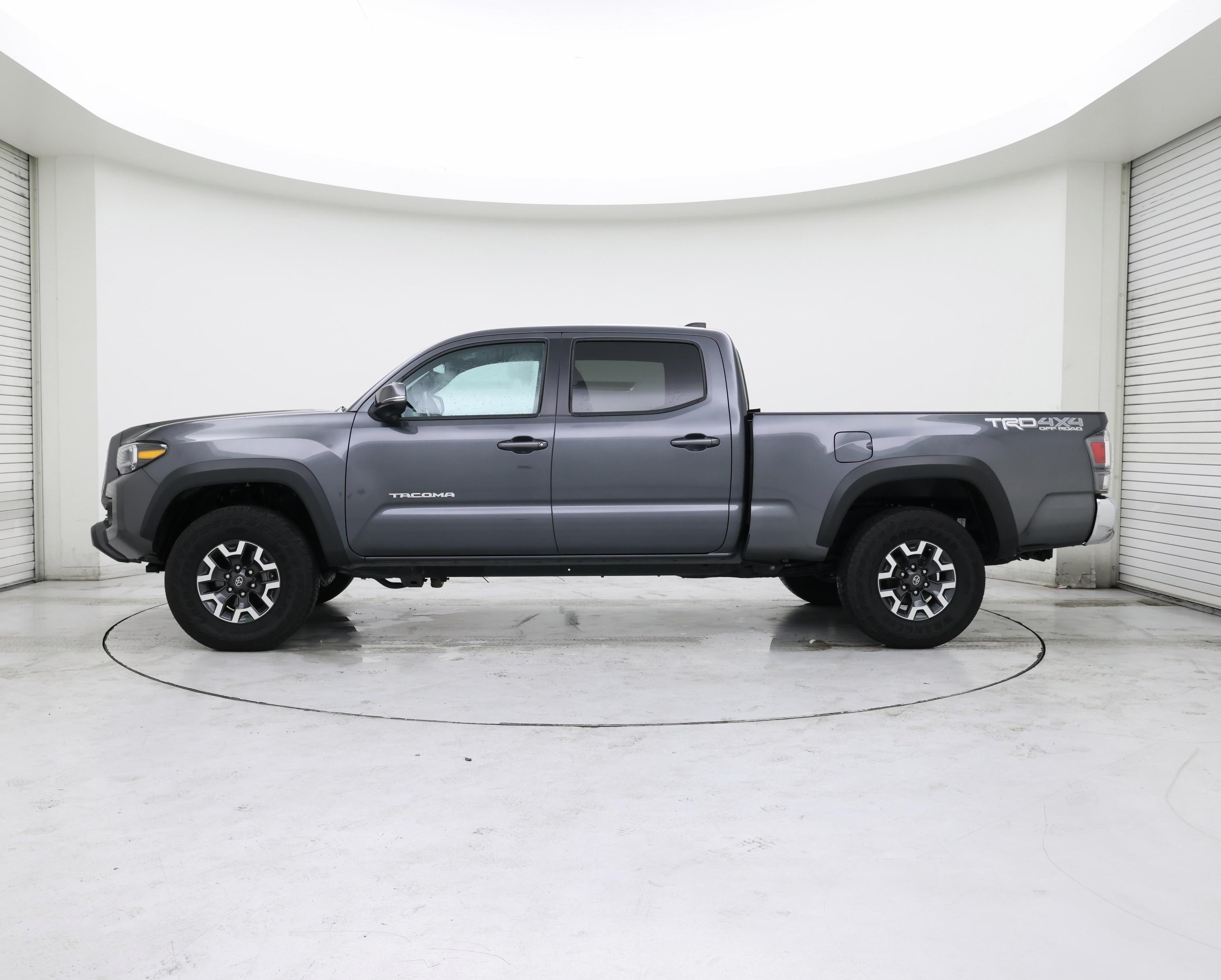 Thumbnail: 2023 Toyota Tacoma - 3