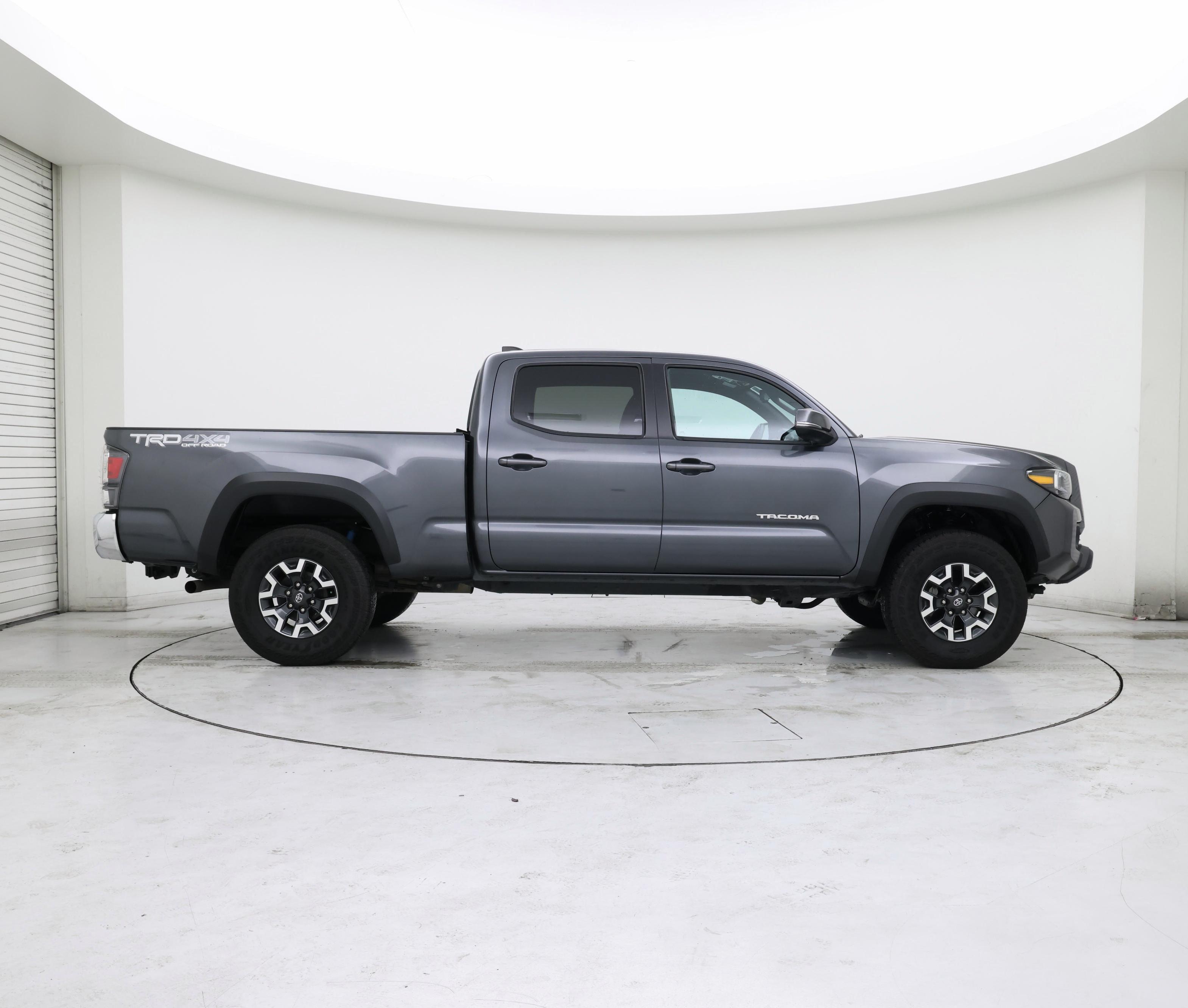 Thumbnail: 2023 Toyota Tacoma - 7