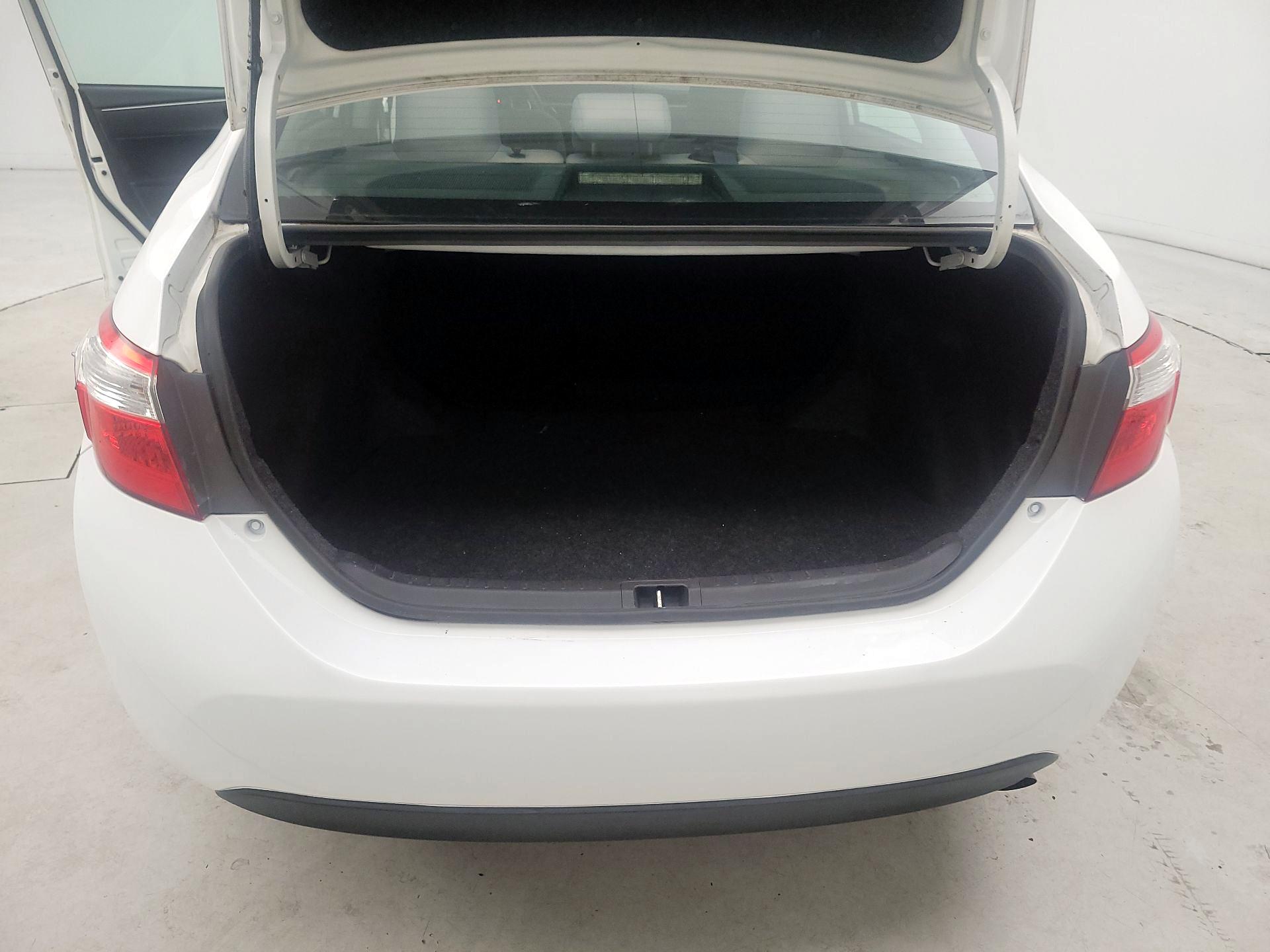 Thumbnail: 2014 Toyota Corolla - 19