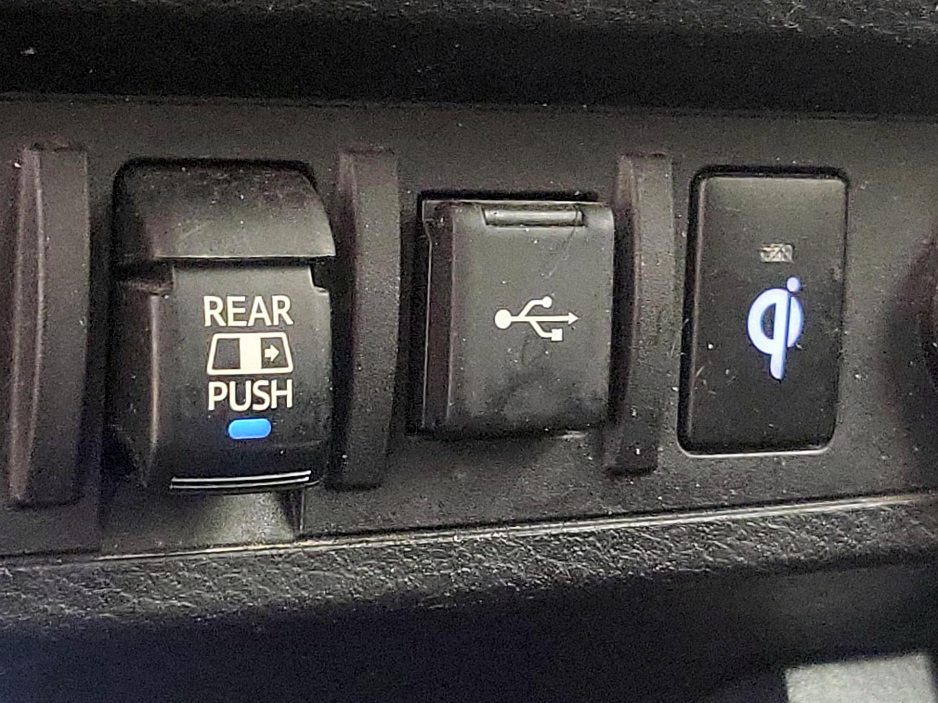Thumbnail: 2021 Toyota Tacoma - 18