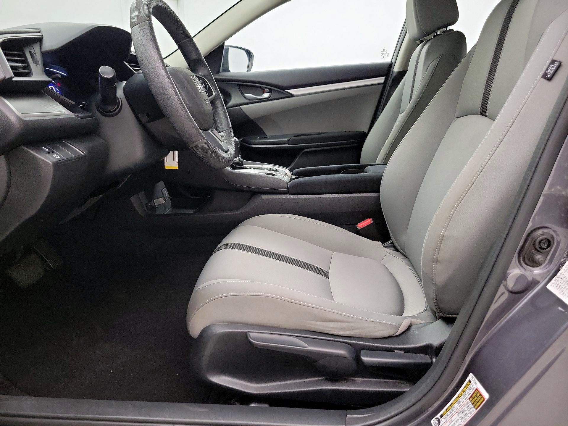 Thumbnail: 2016 Honda Civic - 11