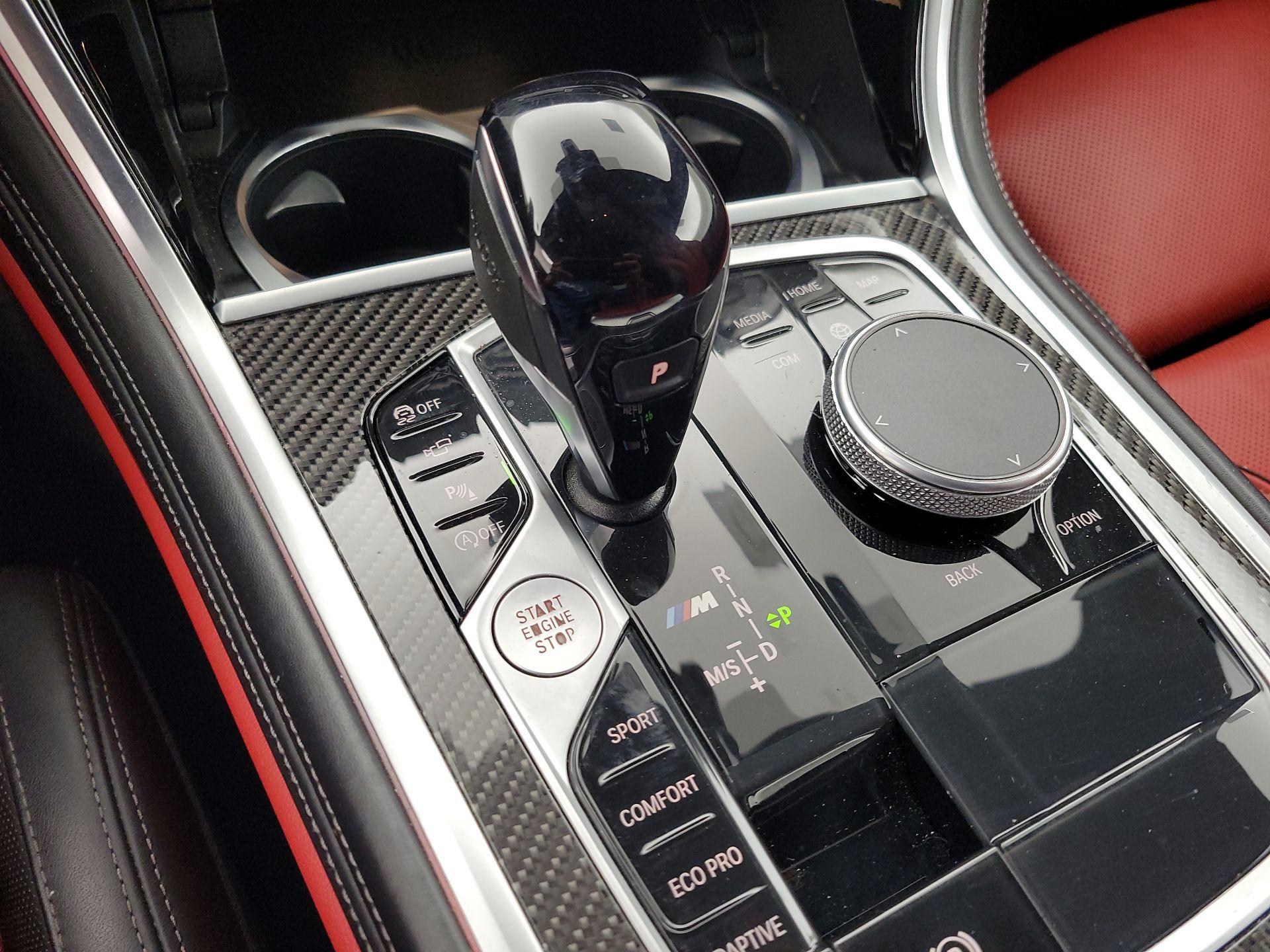 Thumbnail: 2022 BMW 8 Series - 18