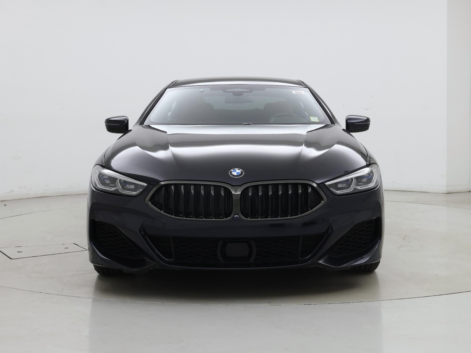 2022 BMW 8 Series M850i - Photo 6