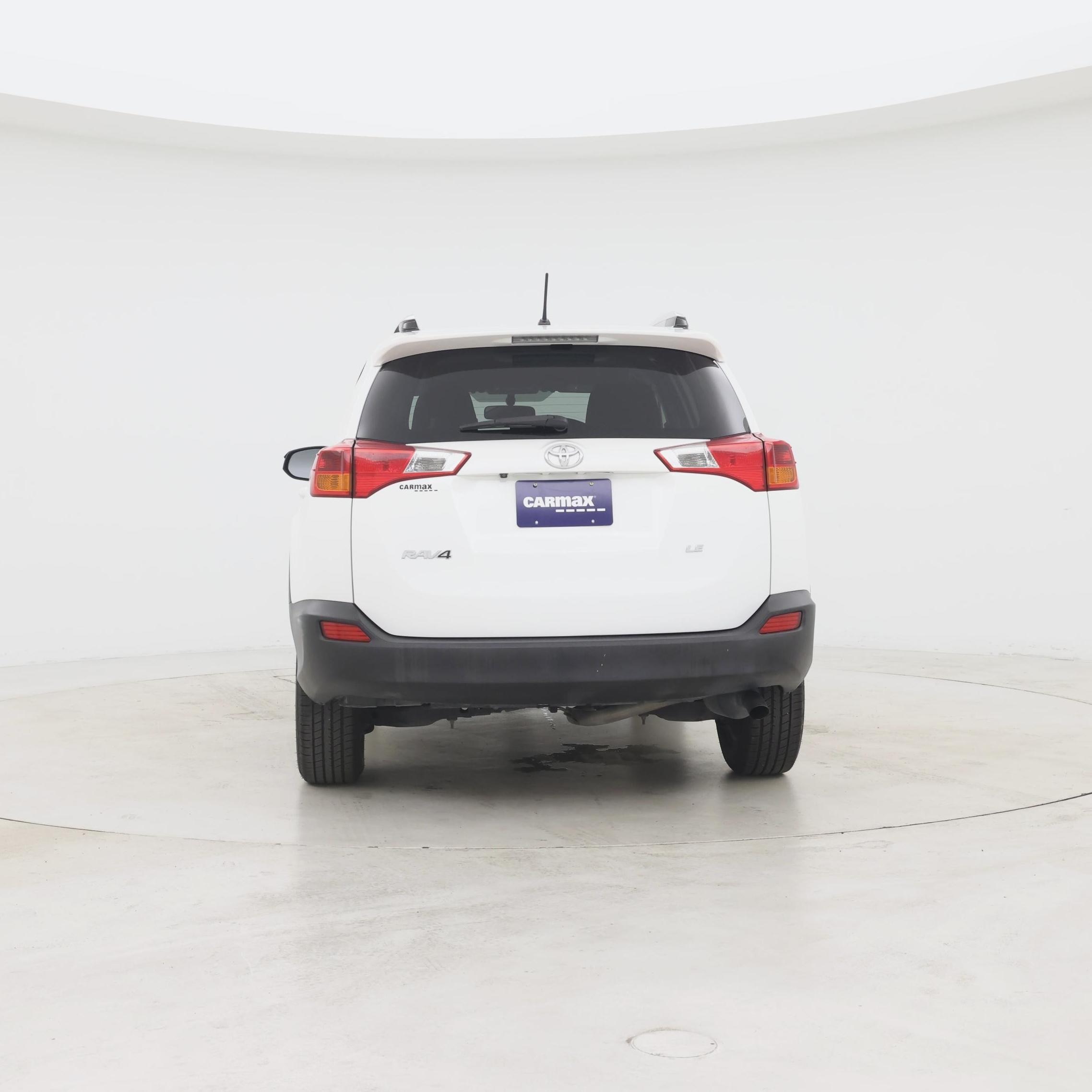 Thumbnail: 2015 Toyota RAV4 - 6