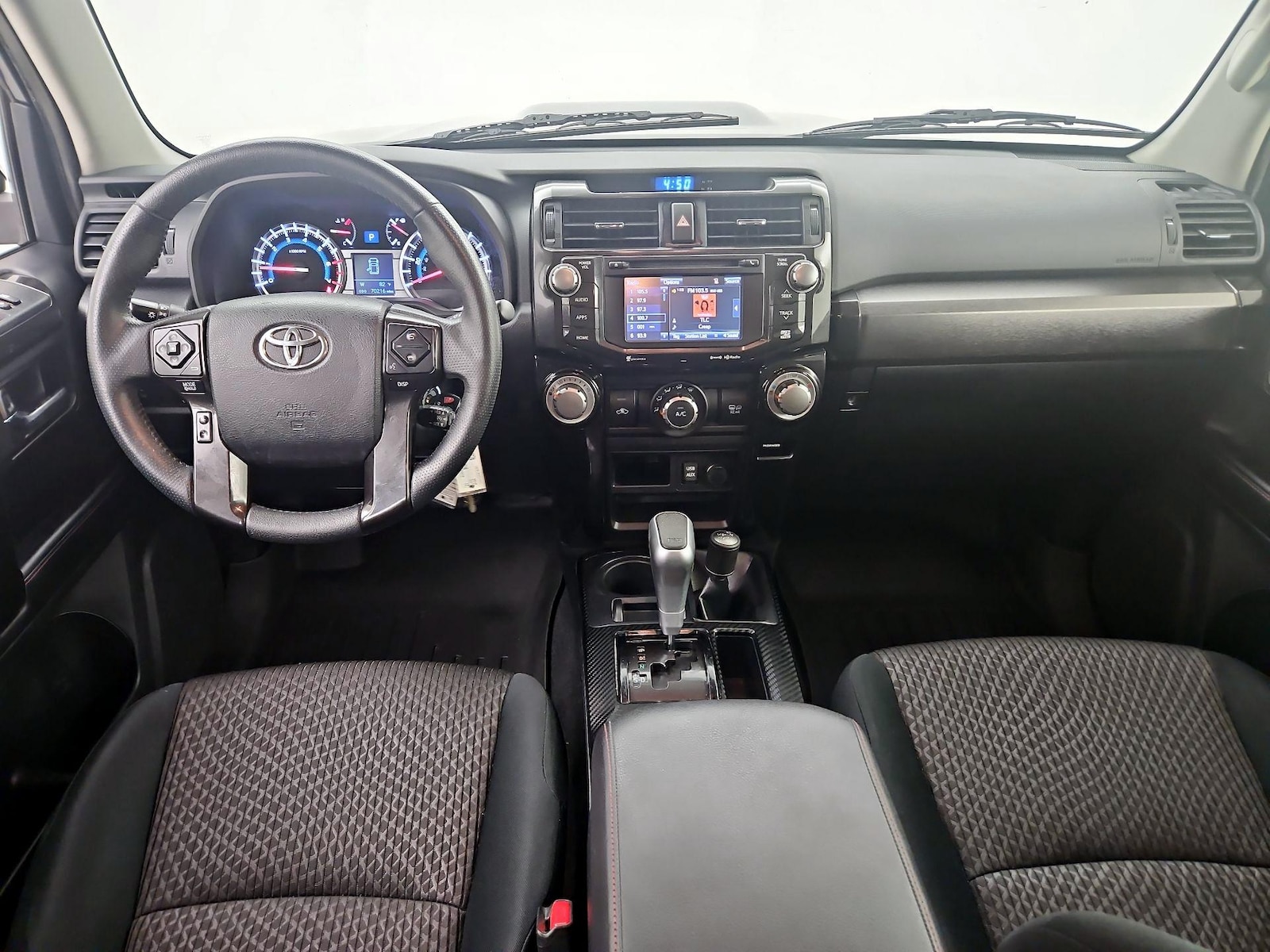 2019 Toyota 4Runner TRD Off-Road - Photo 10