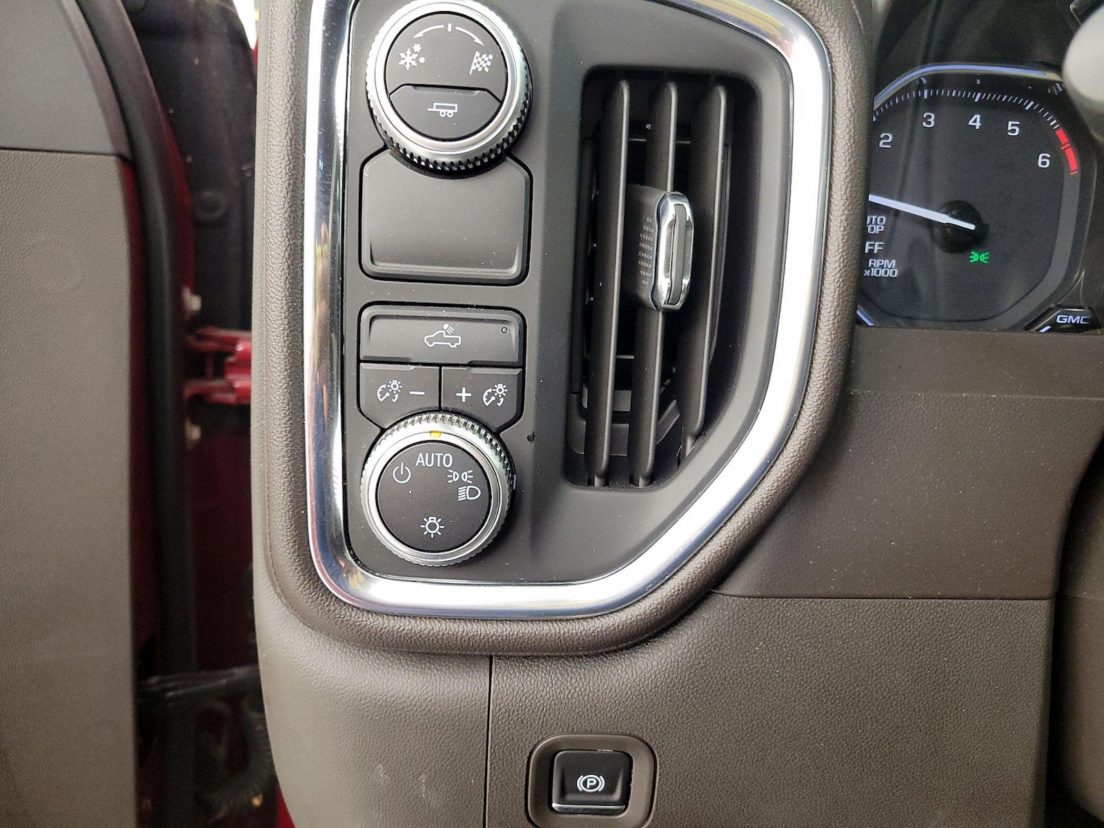 2019 GMC Sierra 1500 SLE - Photo 14