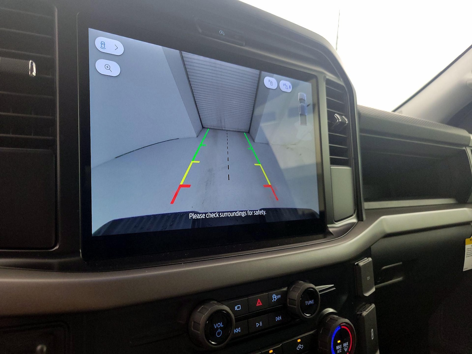 2026 Ford F-150 XL - Photo 15