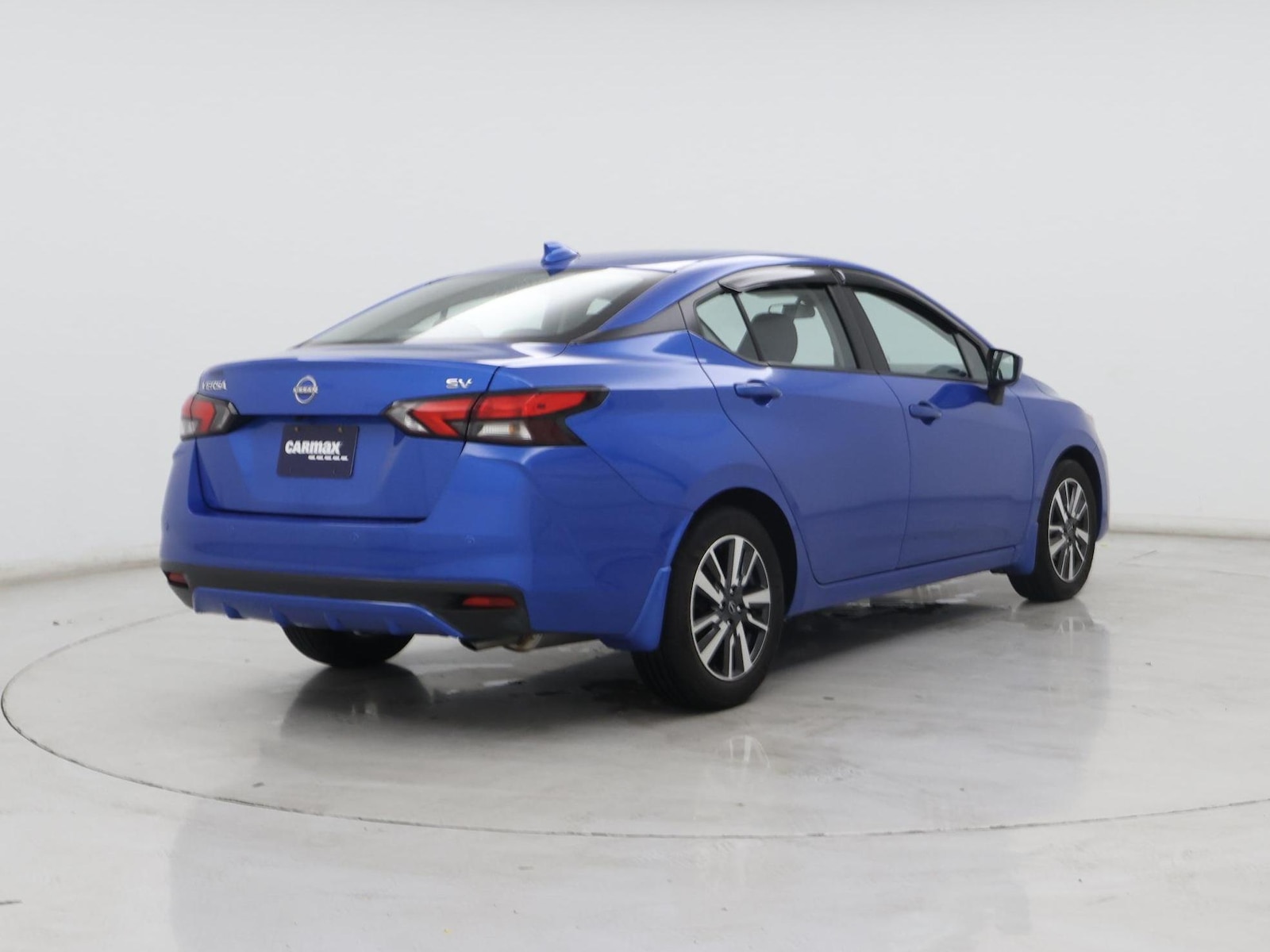 2024 Nissan Versa Sedan SV - Photo 9