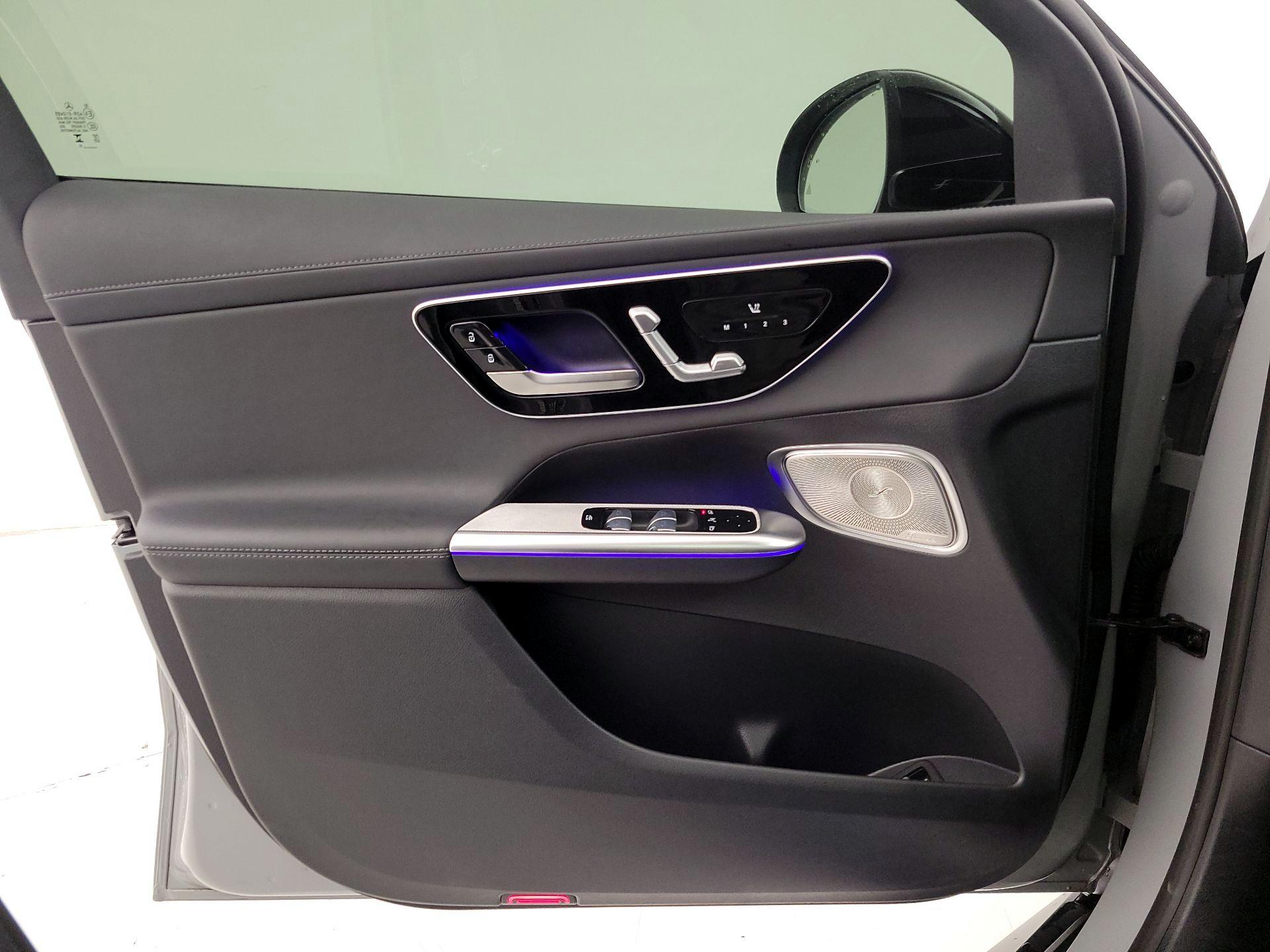 Thumbnail: 2025 Mercedes-Benz GL-Class - 12