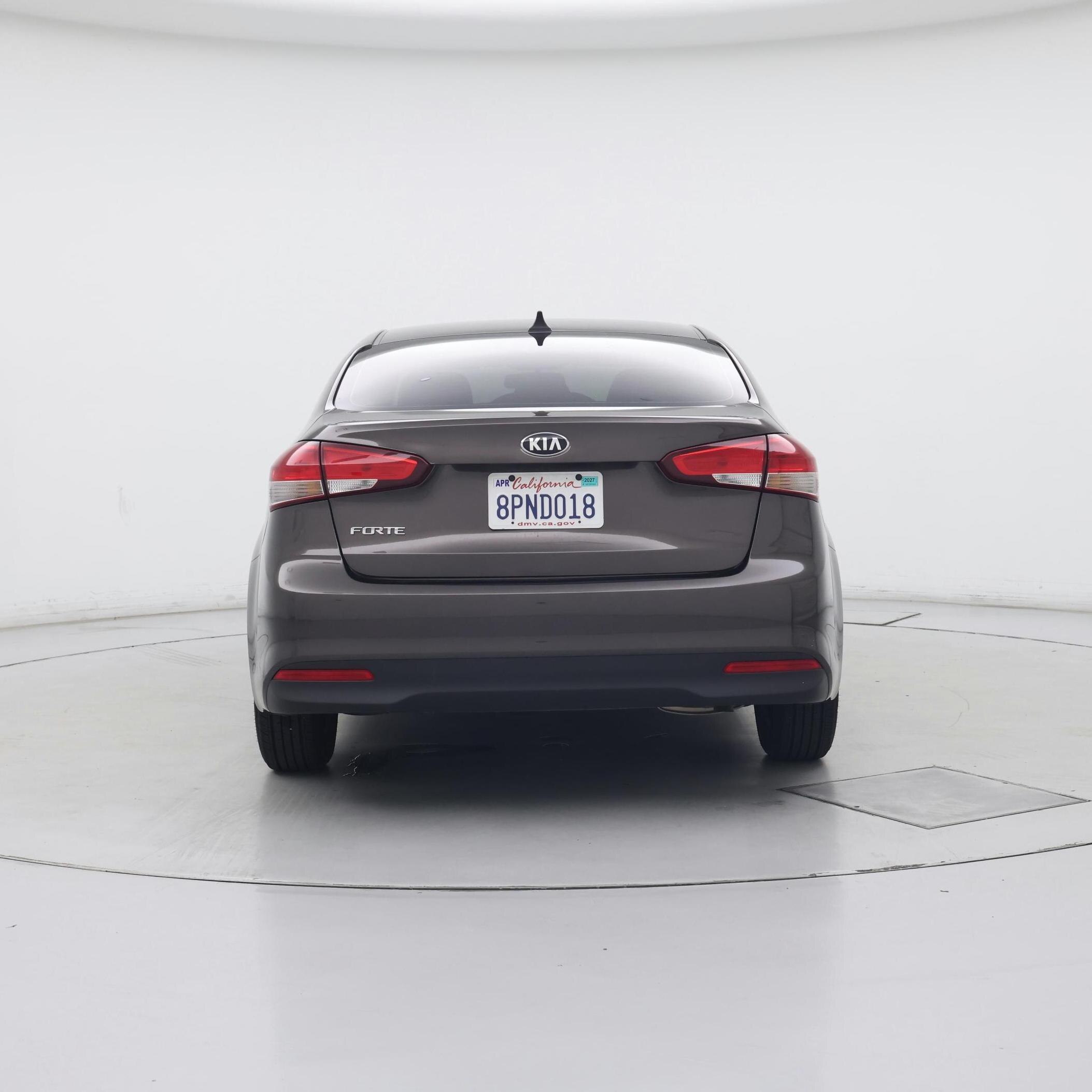Thumbnail: 2018 Kia Forte - 6