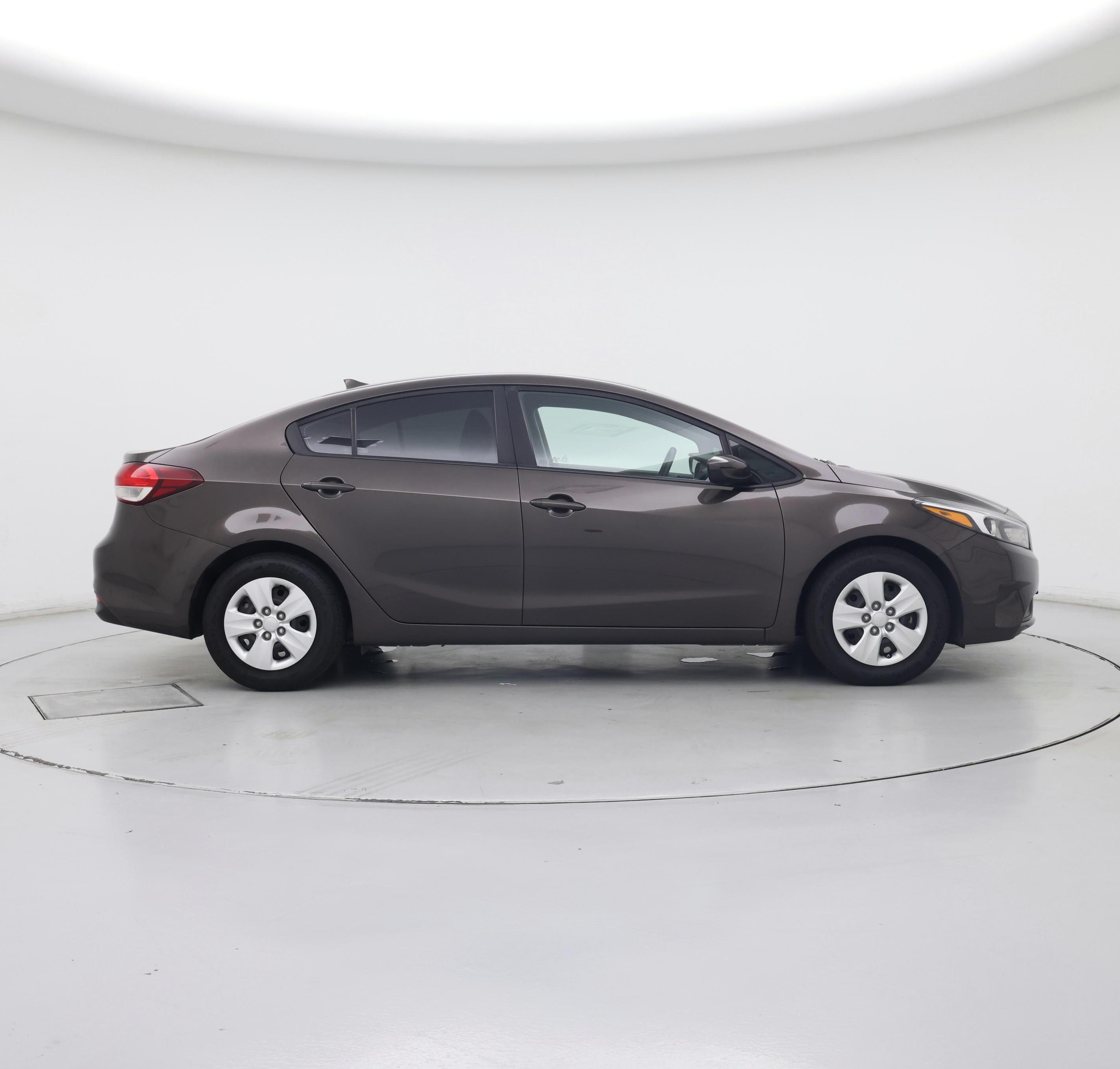 Thumbnail: 2018 Kia Forte - 7