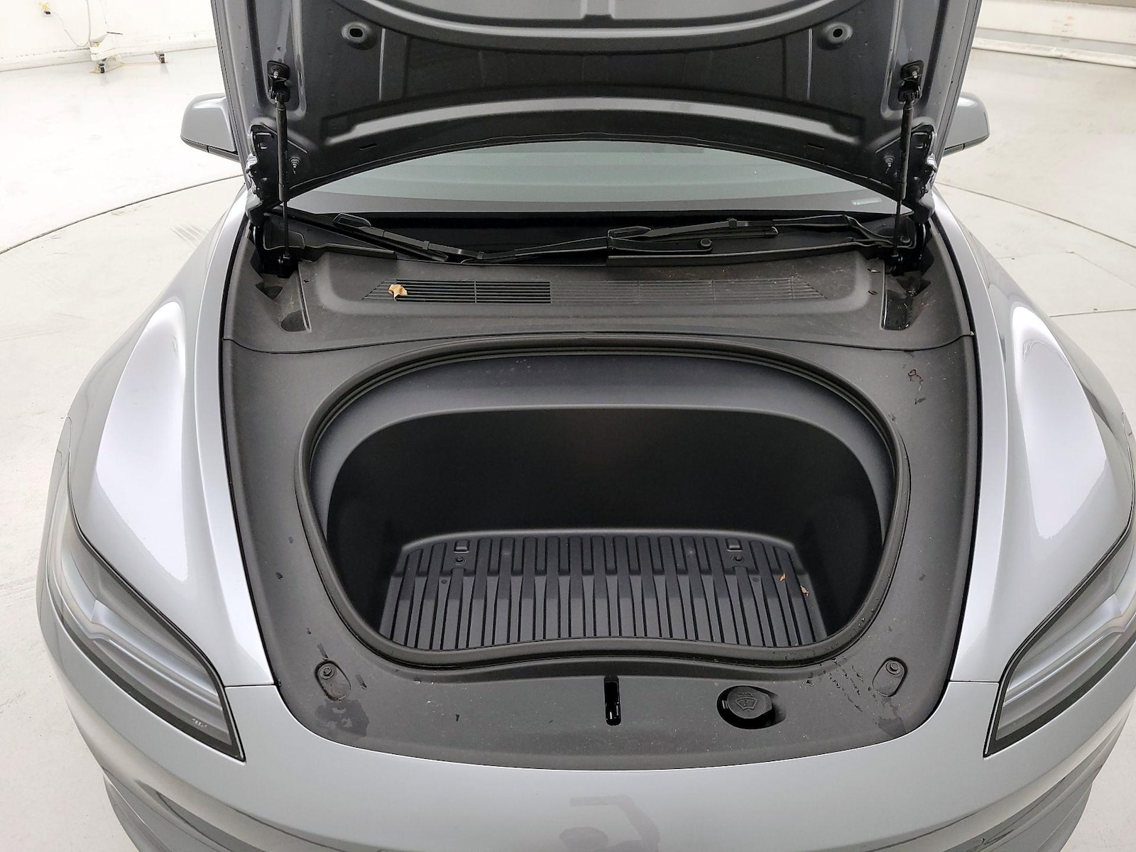 2025 Tesla Model 3 Long Range - Photo 22