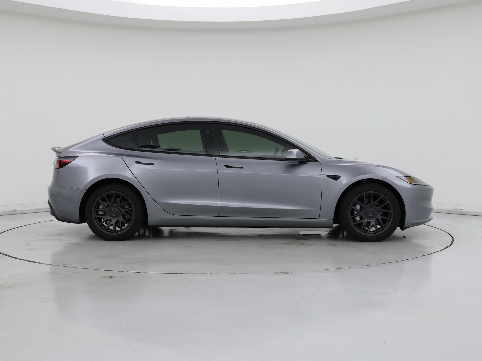 2025 Tesla Model 3 Long Range - Photo 8