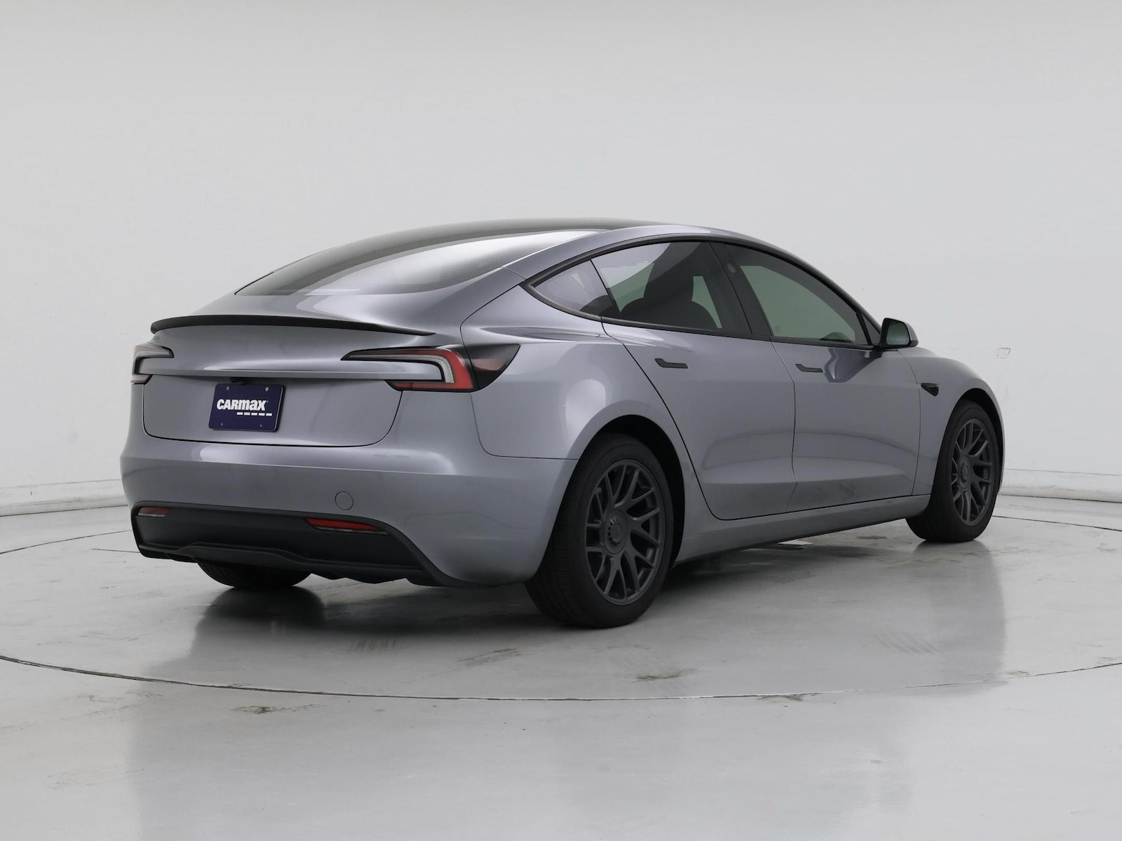 2025 Tesla Model 3 Long Range - Photo 9
