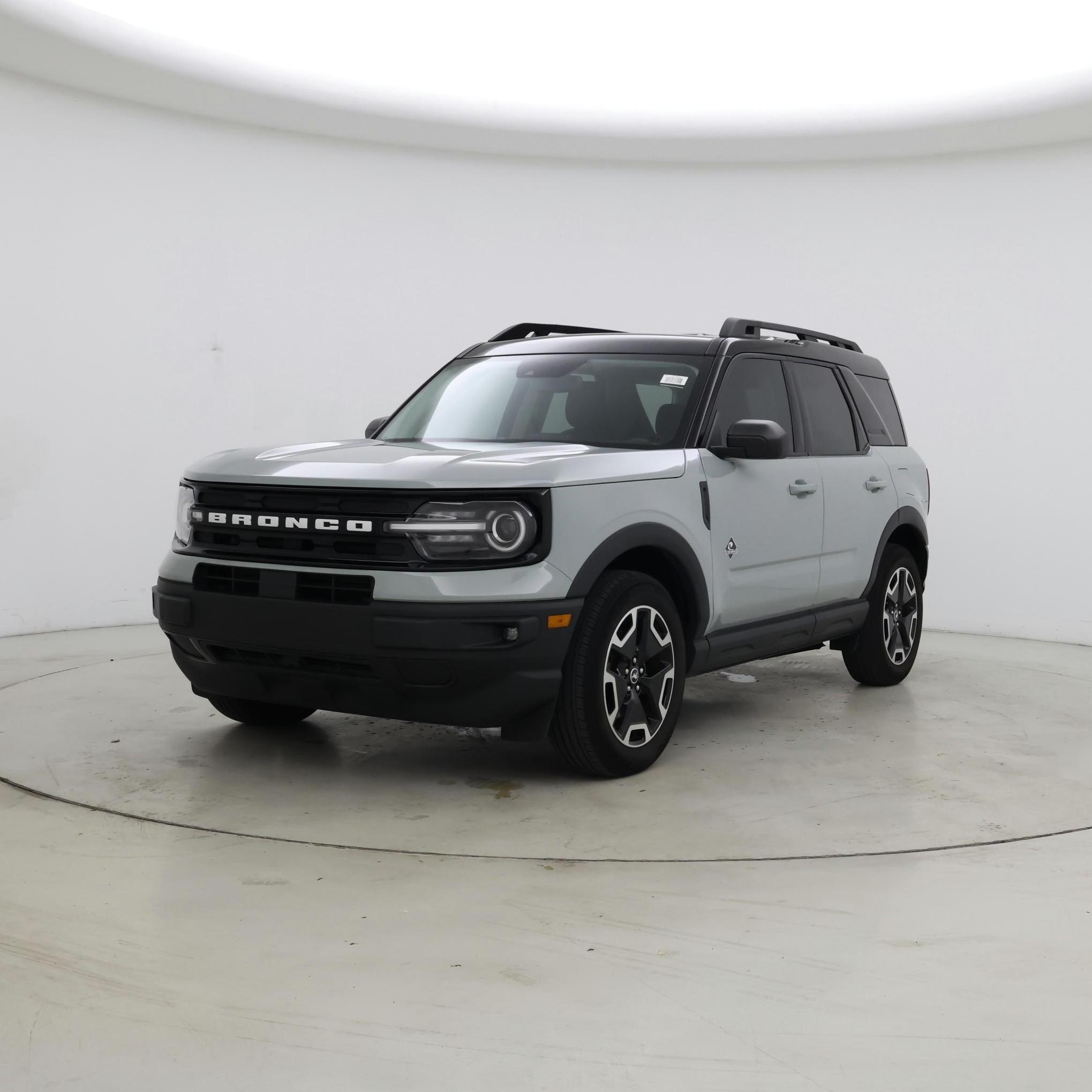 Thumbnail: 2023 Ford Bronco Sport - 4