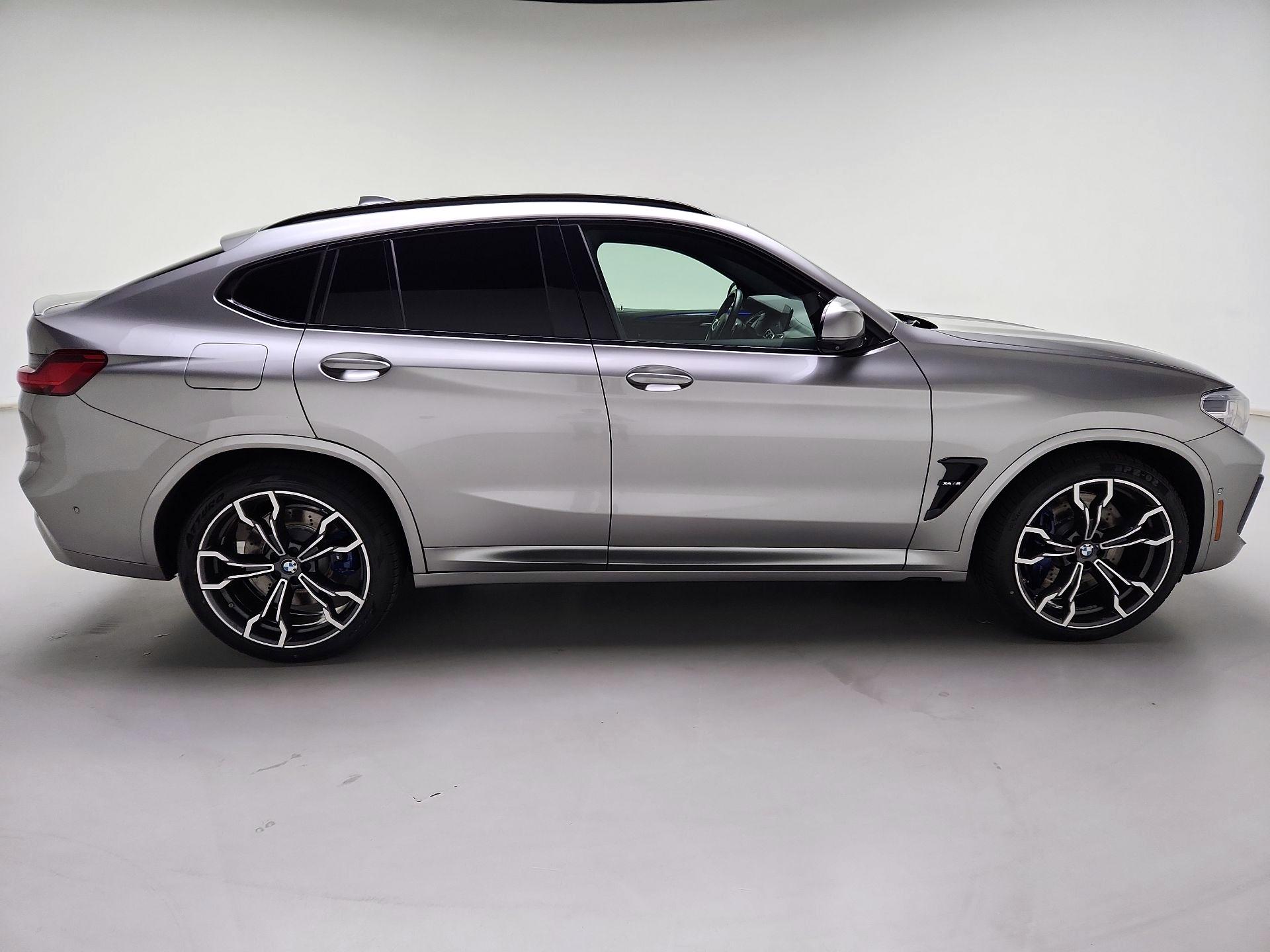 Thumbnail: 2021 BMW X4 - 4