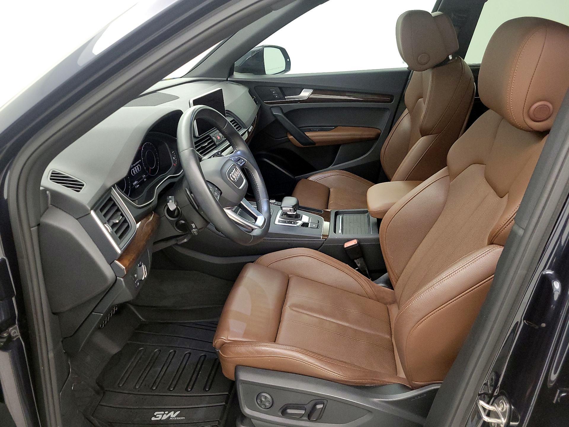 Thumbnail: 2020 Audi Q5 - 11
