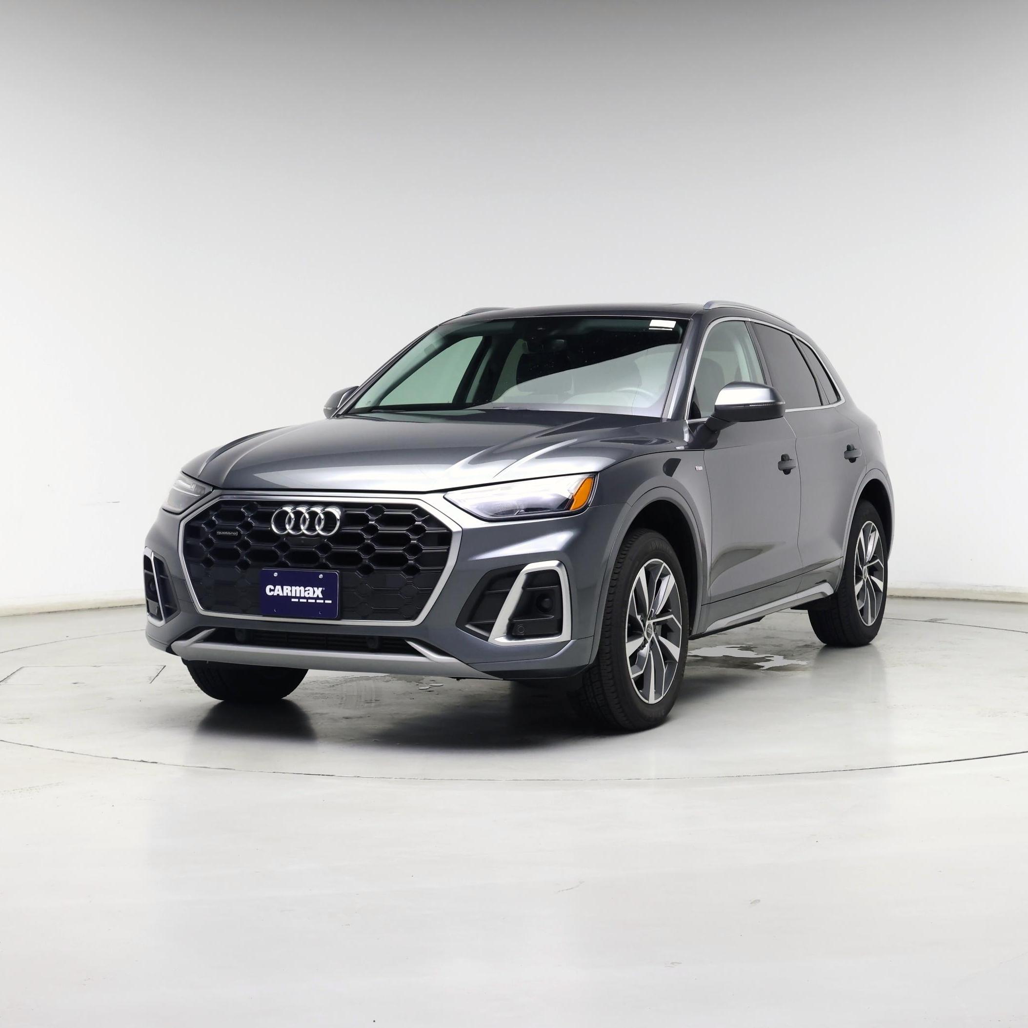 Thumbnail: 2023 Audi Q5 - 4