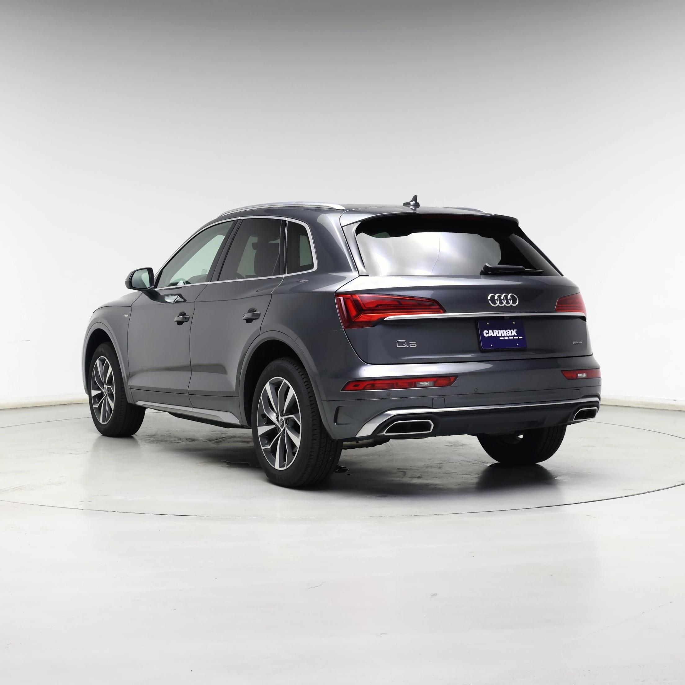 Thumbnail: 2023 Audi Q5 - 6