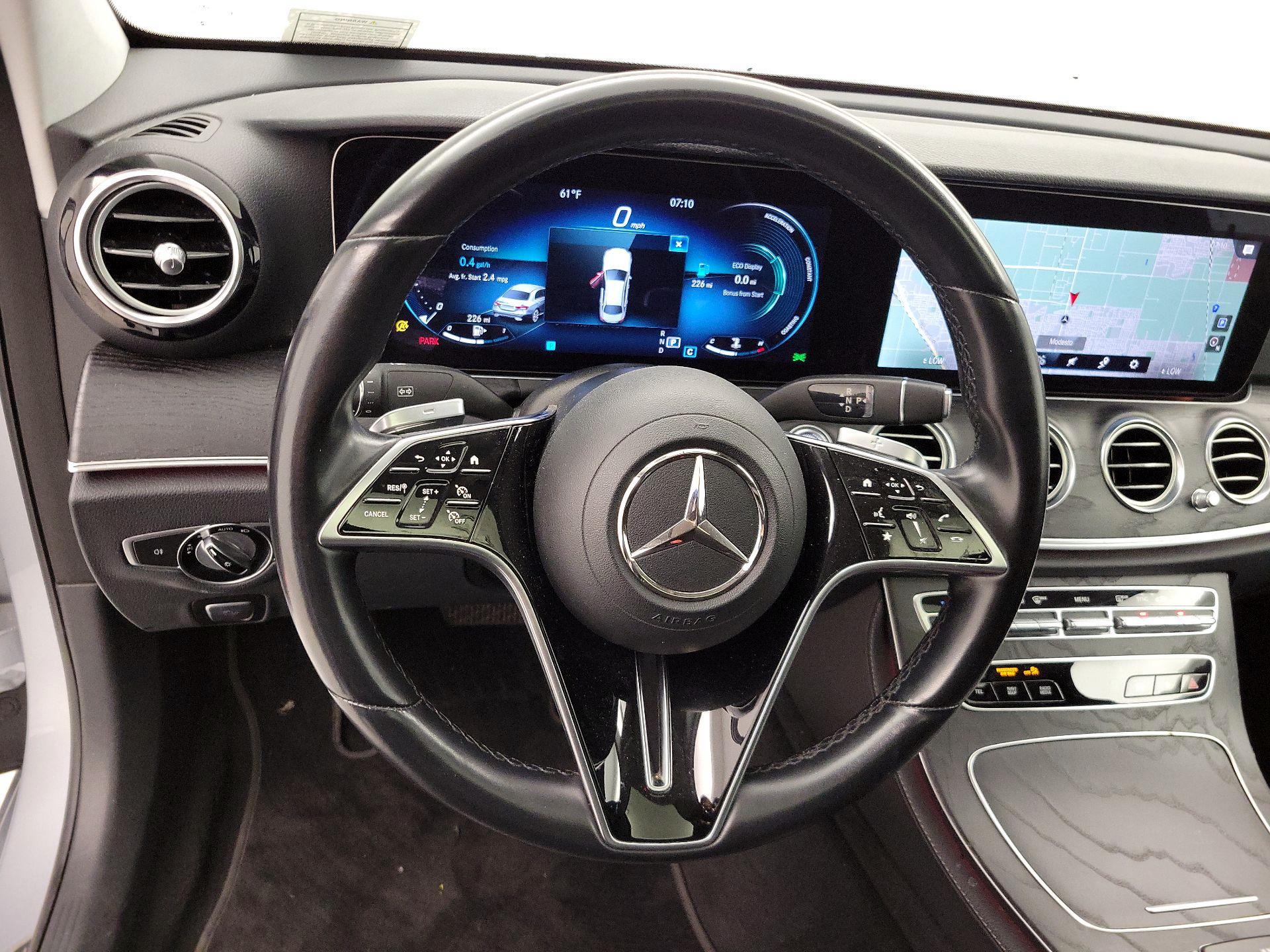 Thumbnail: 2021 Mercedes-Benz E-Class - 10
