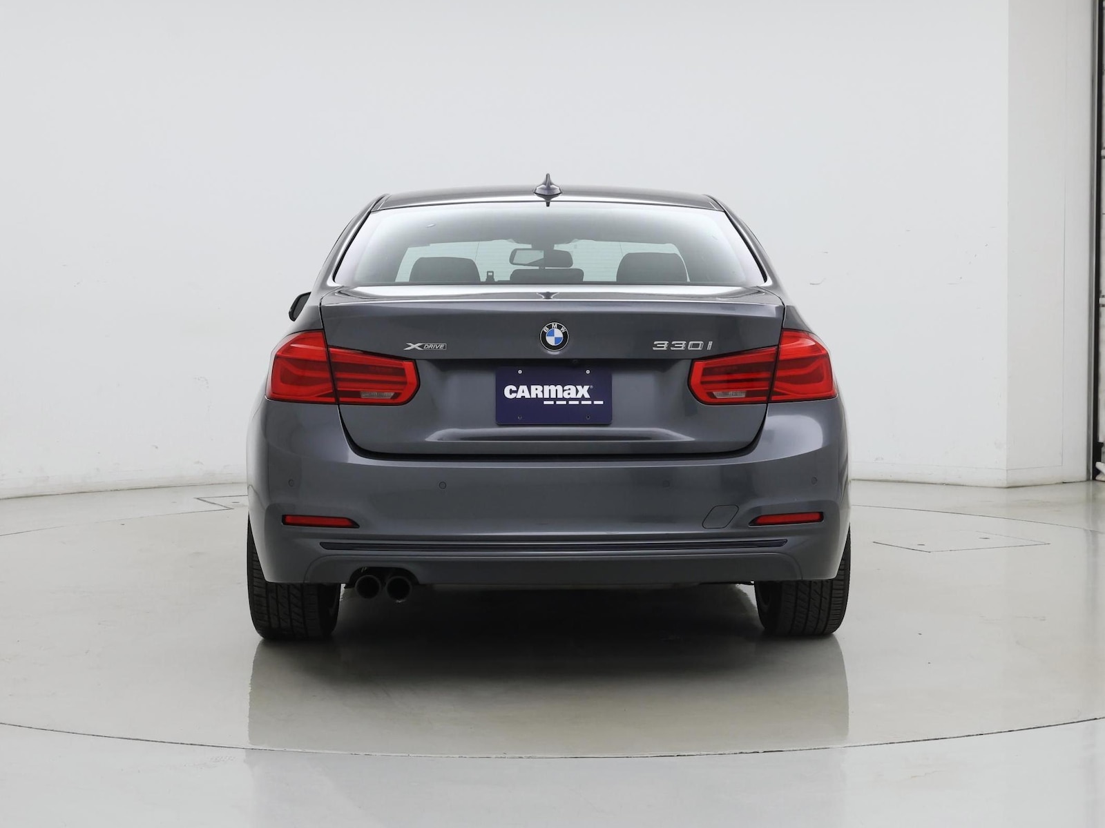 2017 BMW 3 Series 330i - Photo 7