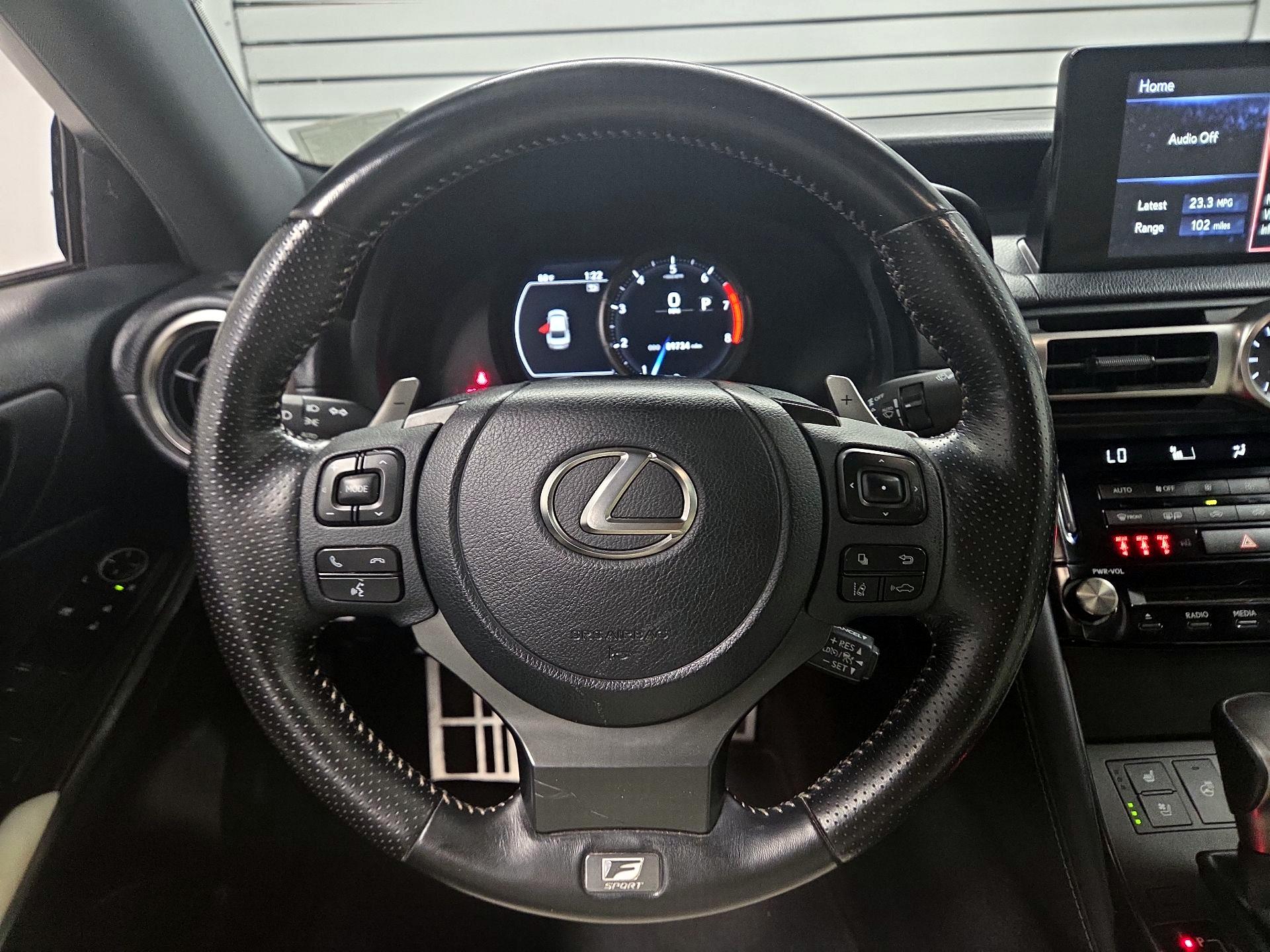 Thumbnail: 2021 Lexus IS - 10