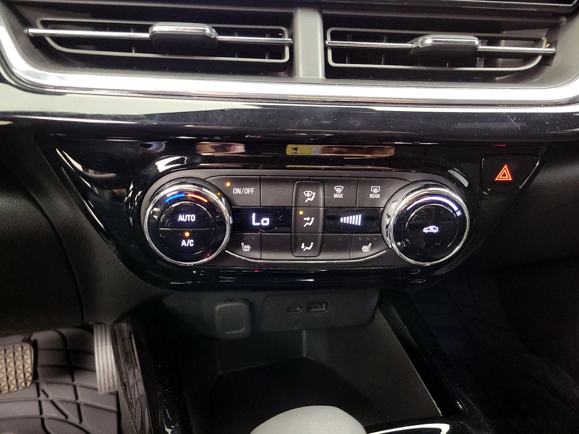 Thumbnail: 2025 Chevrolet Trax - 16