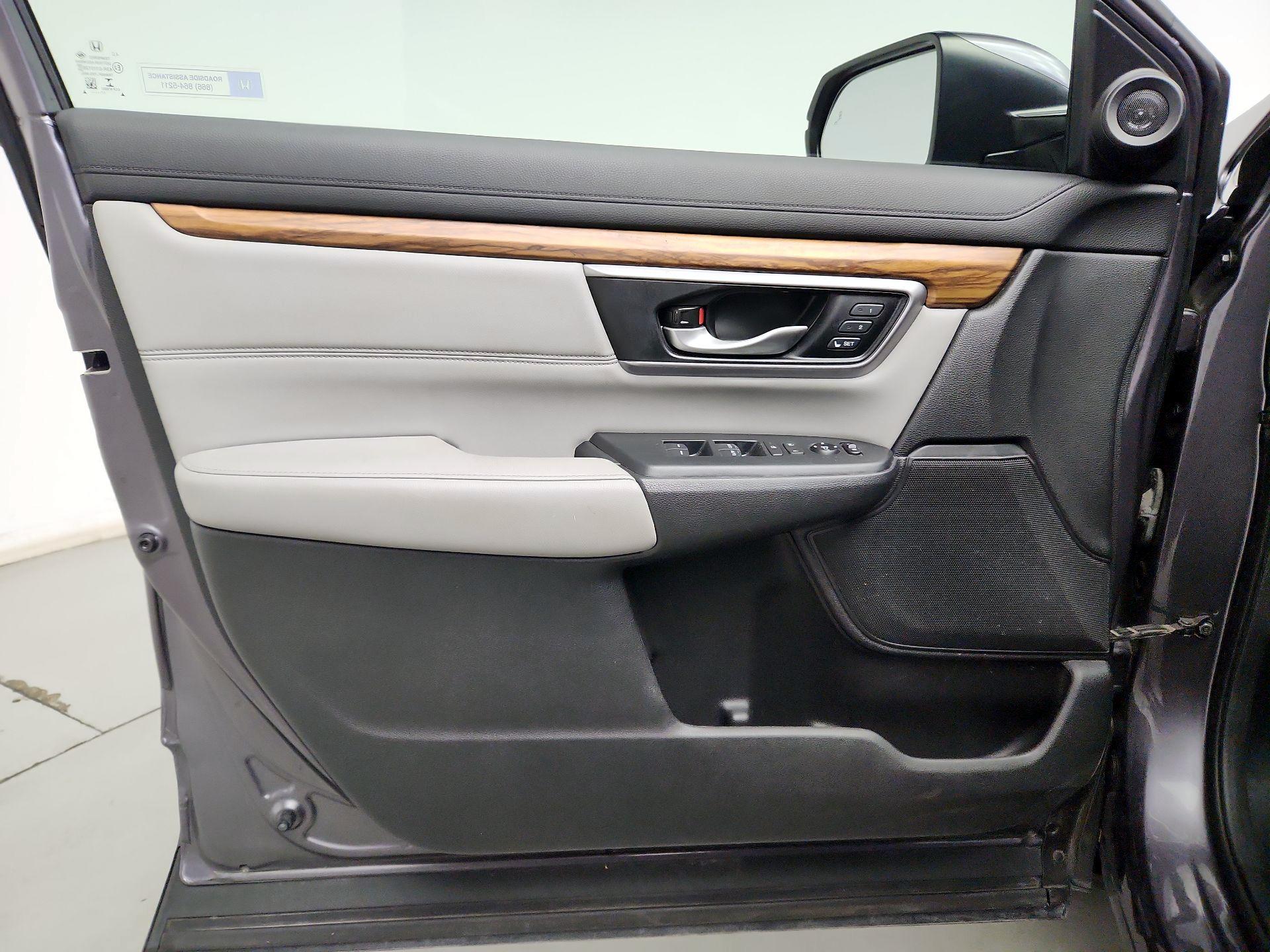 Thumbnail: 2017 Honda CR-V - 12