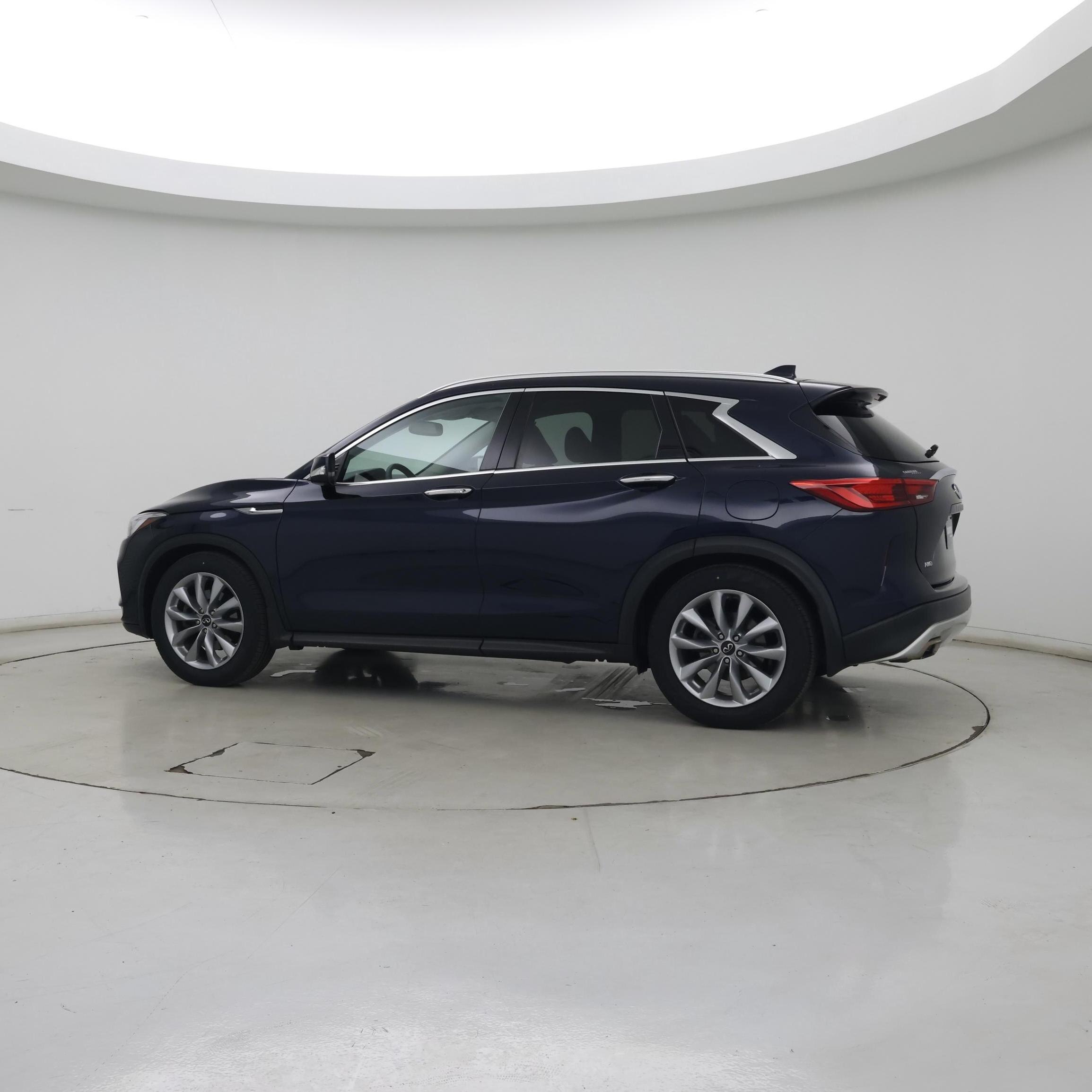 Thumbnail: 2020 INFINITI QX50 - 3