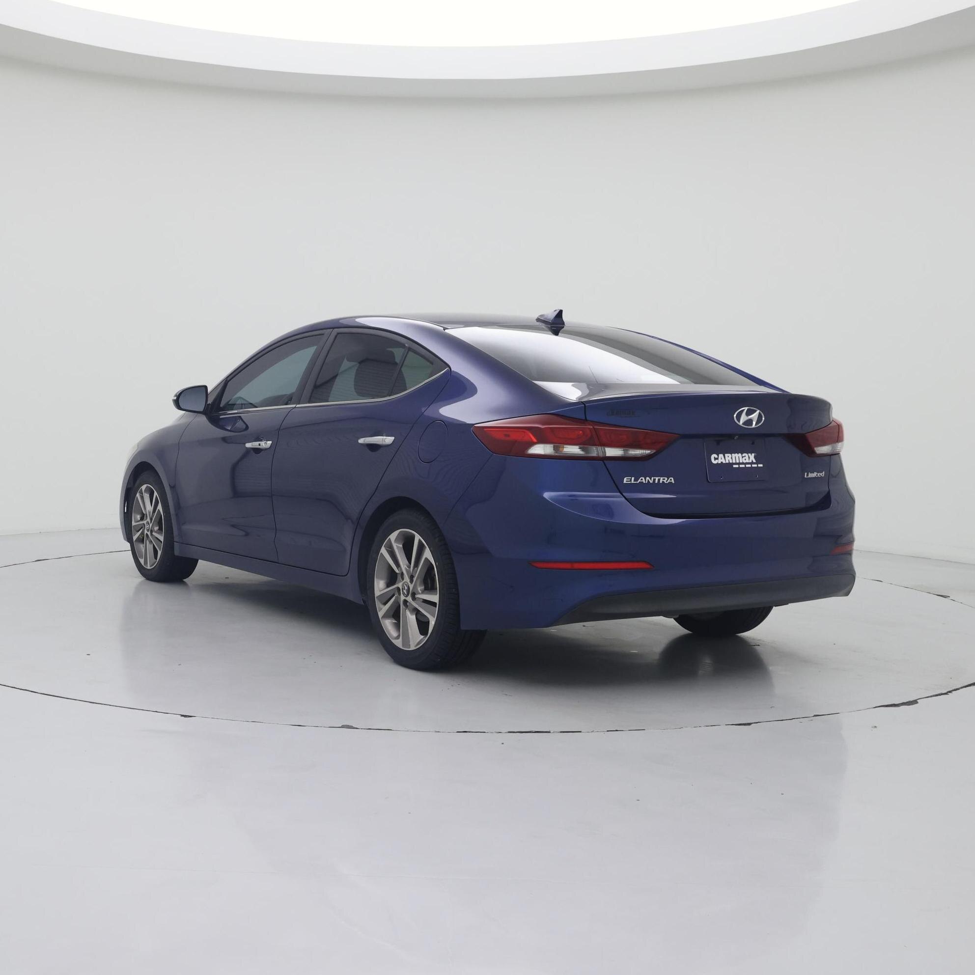 Thumbnail: 2017 Hyundai Elantra - 2
