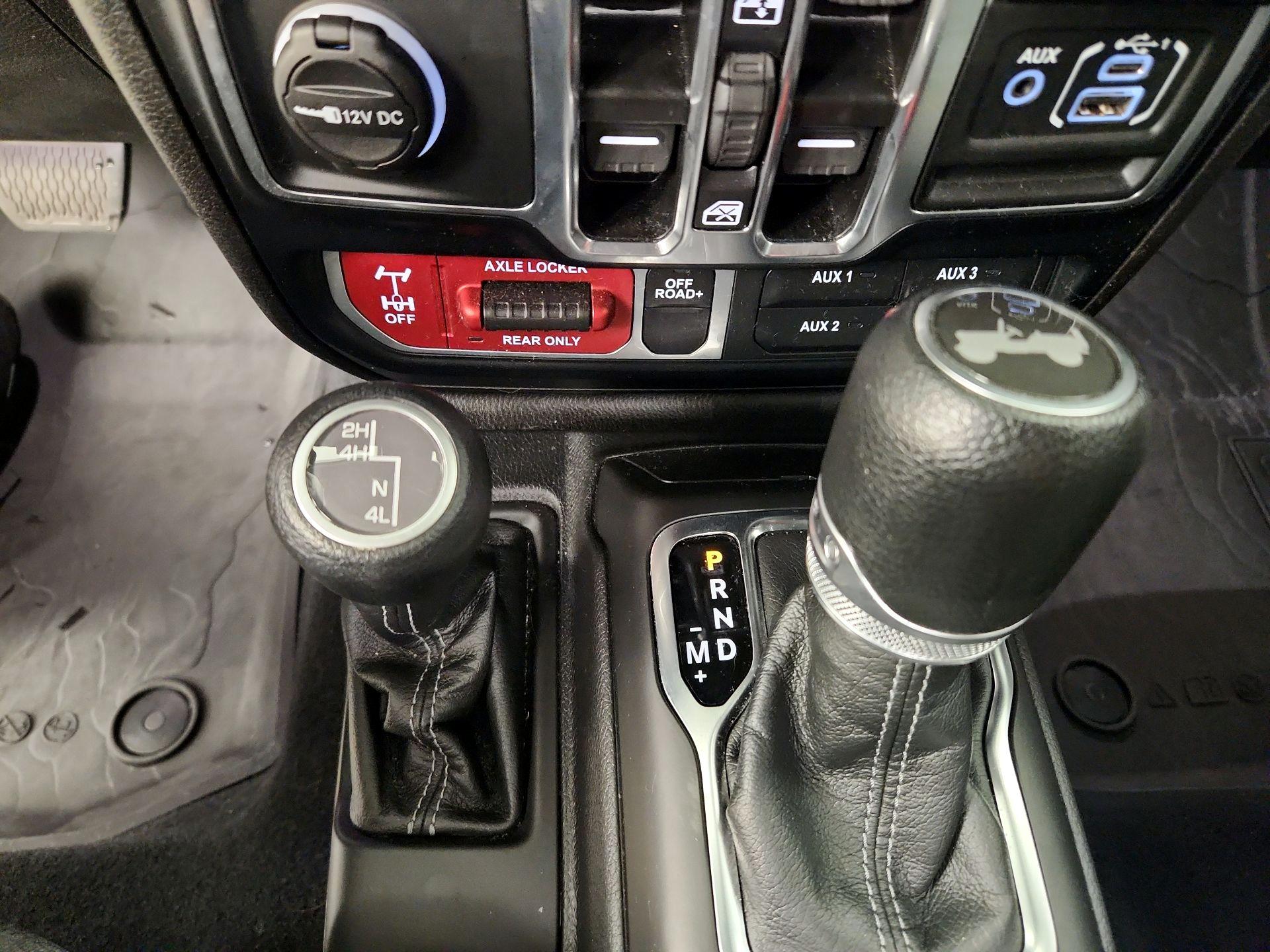 Thumbnail: 2024 Jeep Wrangler - 17