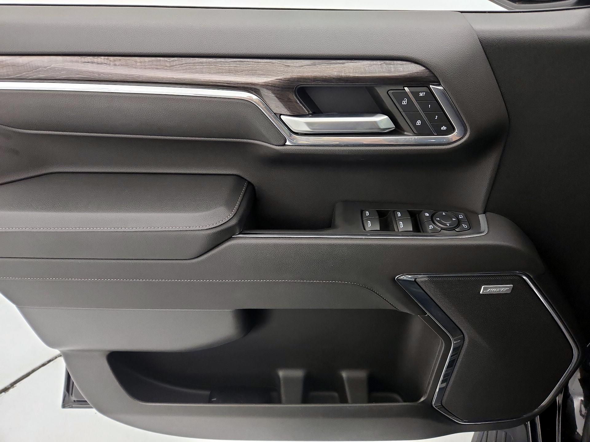 Thumbnail: 2023 Chevrolet Silverado 1500 - 12