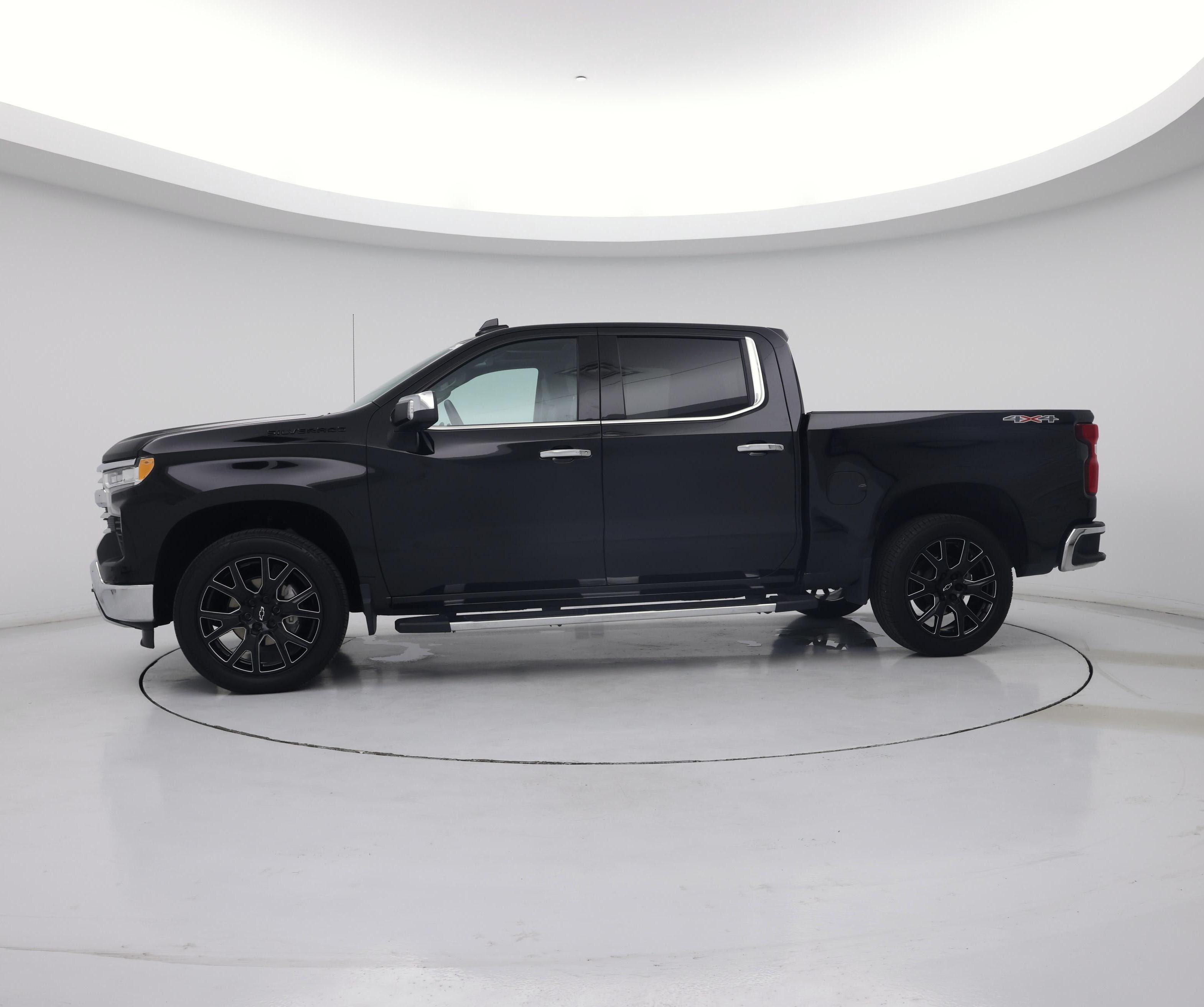 Thumbnail: 2023 Chevrolet Silverado 1500 - 3