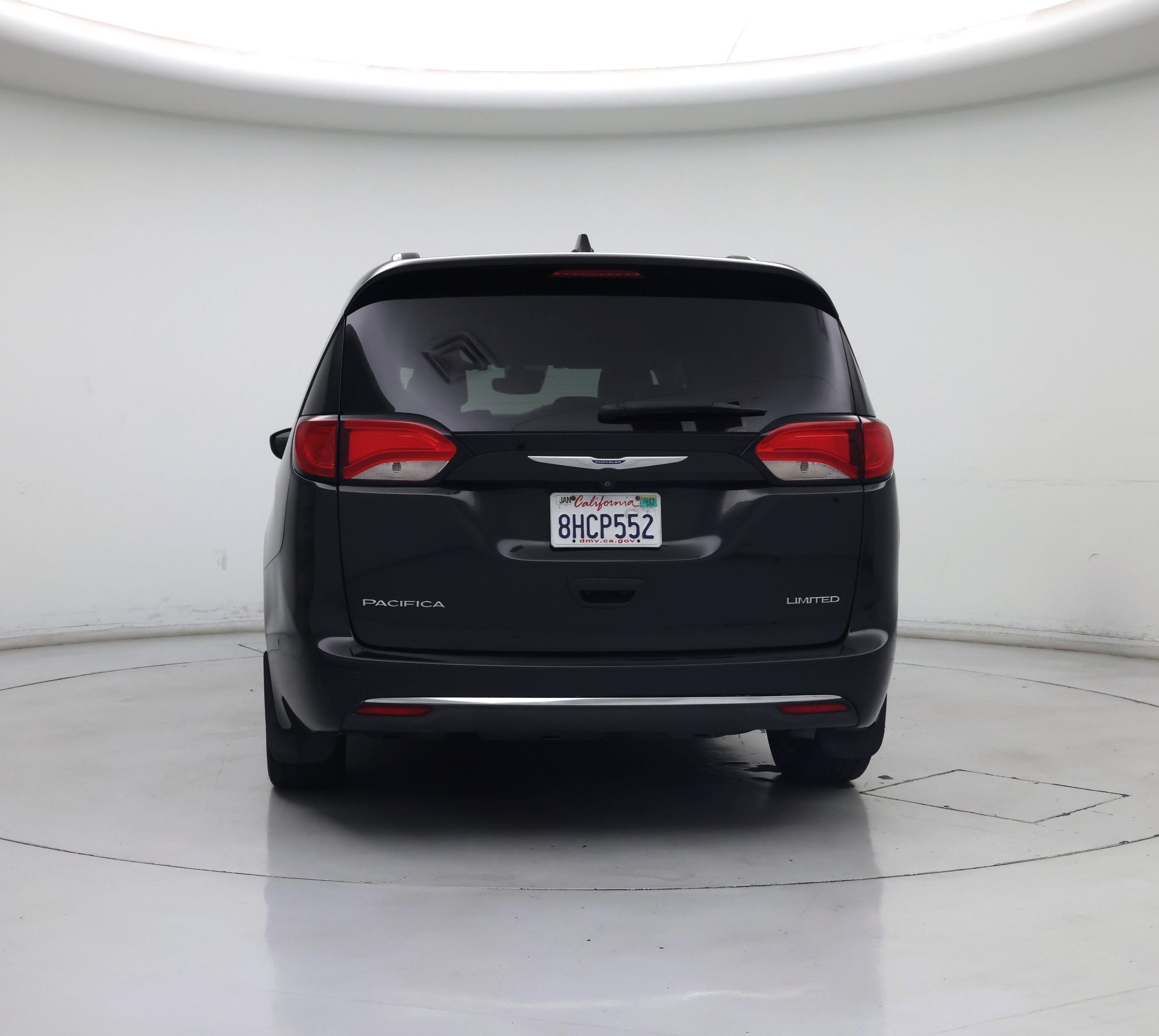 Thumbnail: 2019 Chrysler Pacifica - 6