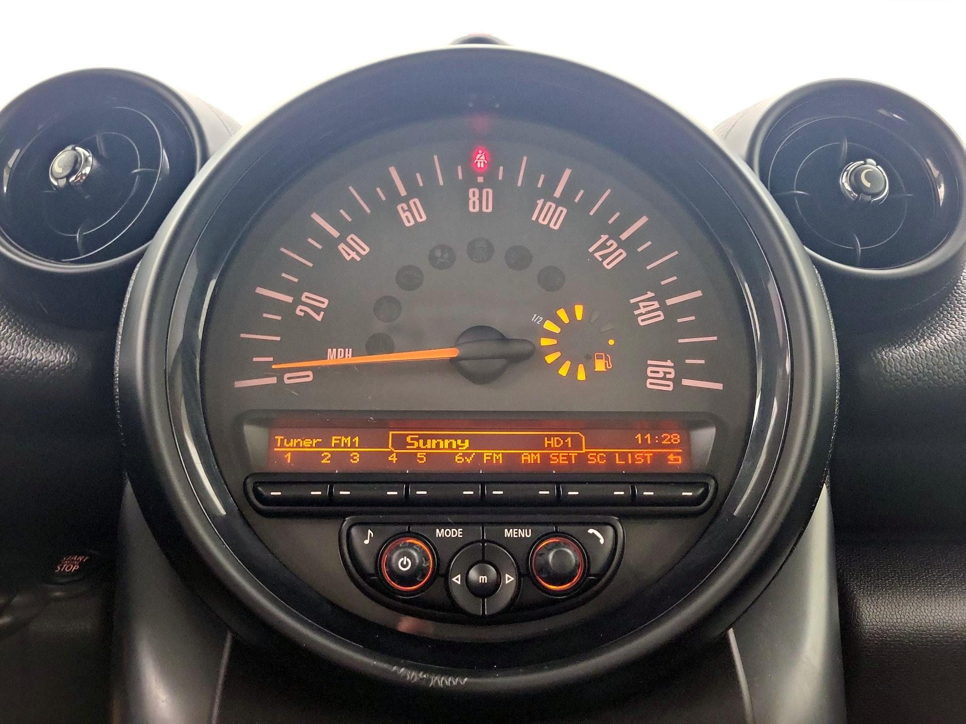Thumbnail: 2015 MINI Cooper Countryman - 14