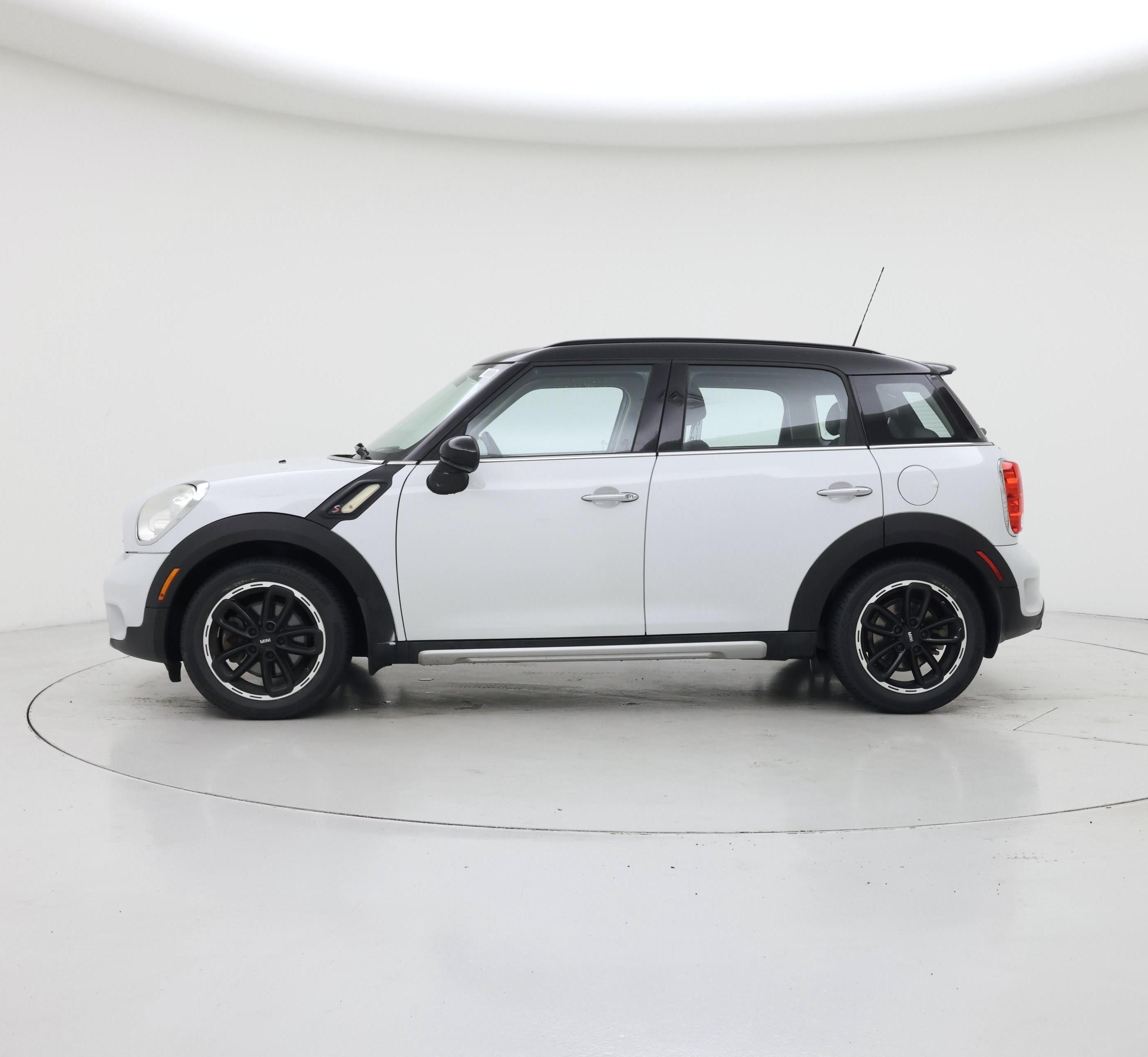 Thumbnail: 2015 MINI Cooper Countryman - 3