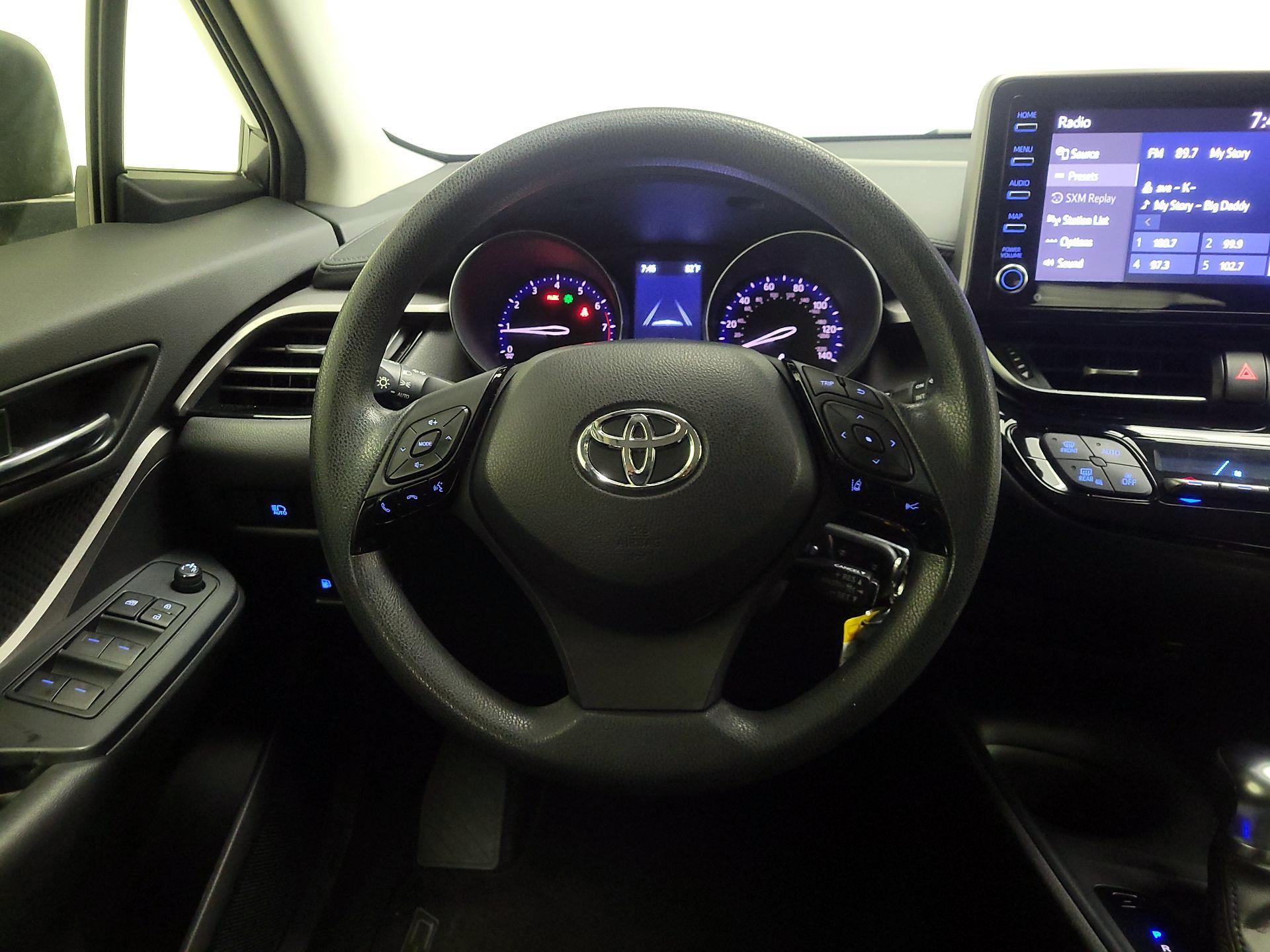 Thumbnail: 2021 Toyota C-HR - 10