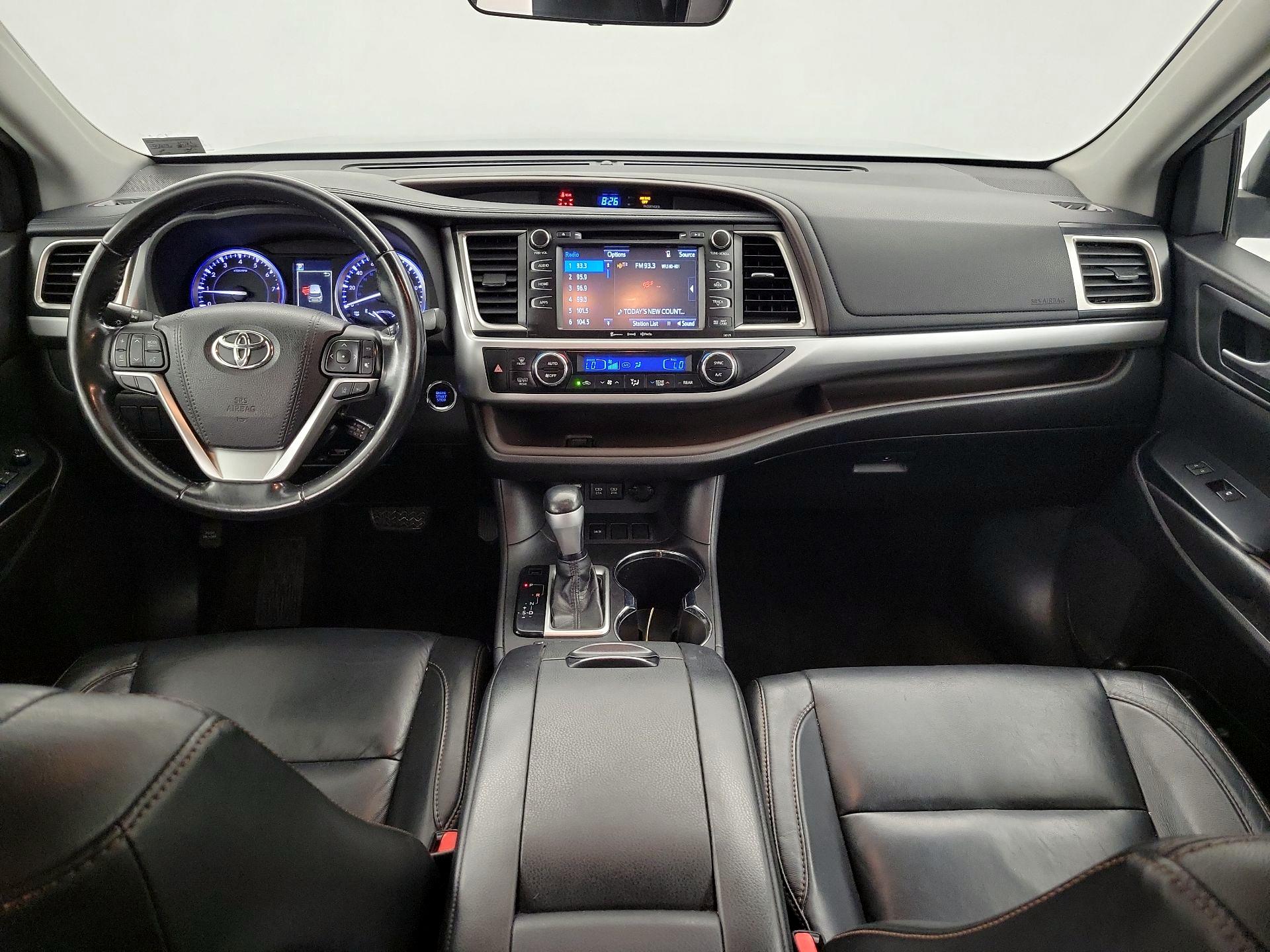 Thumbnail: 2018 Toyota Highlander - 9